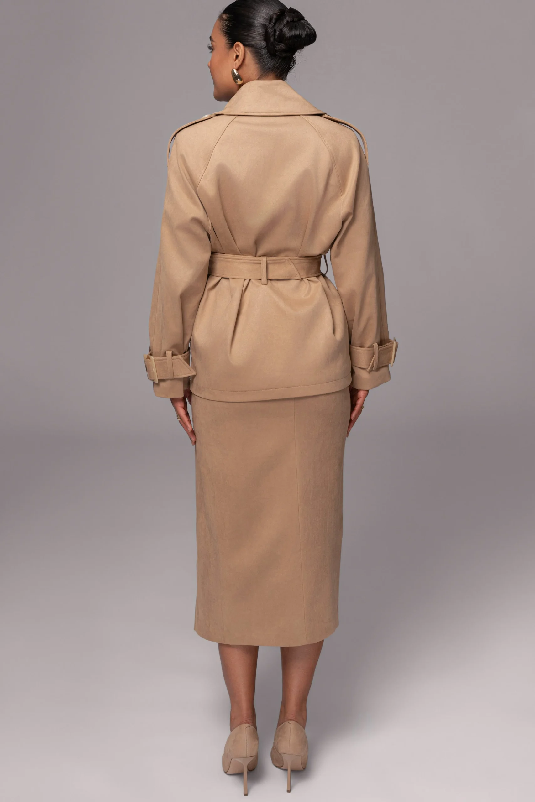 beige_nightfall_suede_jac_12.webp JLUXLABEL Beige Nightfall Suede Jacket