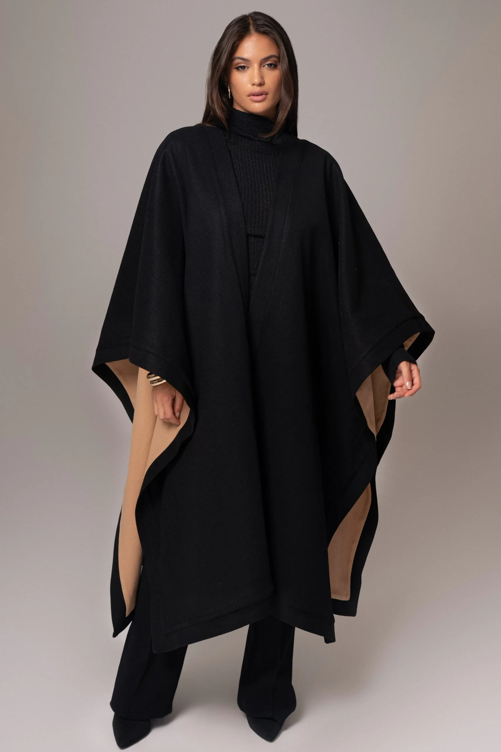 beige_park_city_reversibl_8.webp JLUXLABEL Beige Park City Reversible Shawl