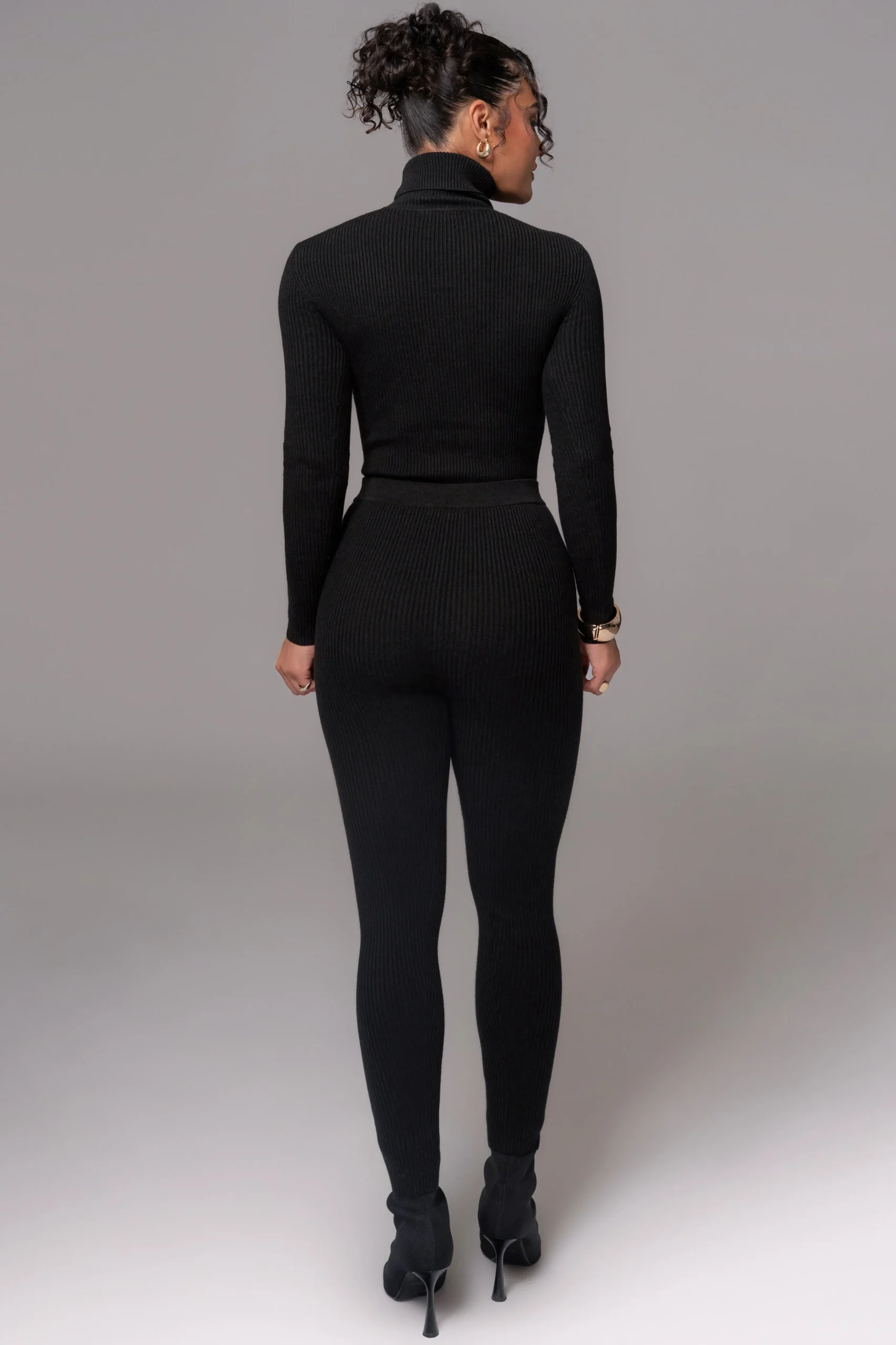 black_arlett_turtleneck_b_11.webp JLUXLABEL Black Arlett Turtleneck Bodysuit