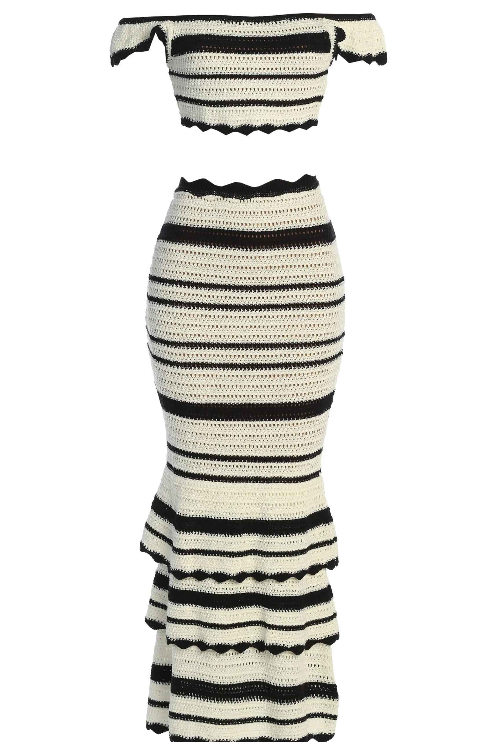 black_corazon_ruffle_skir_1.webp JLUXLABEL Black Corazon Ruffle Skirt Set
