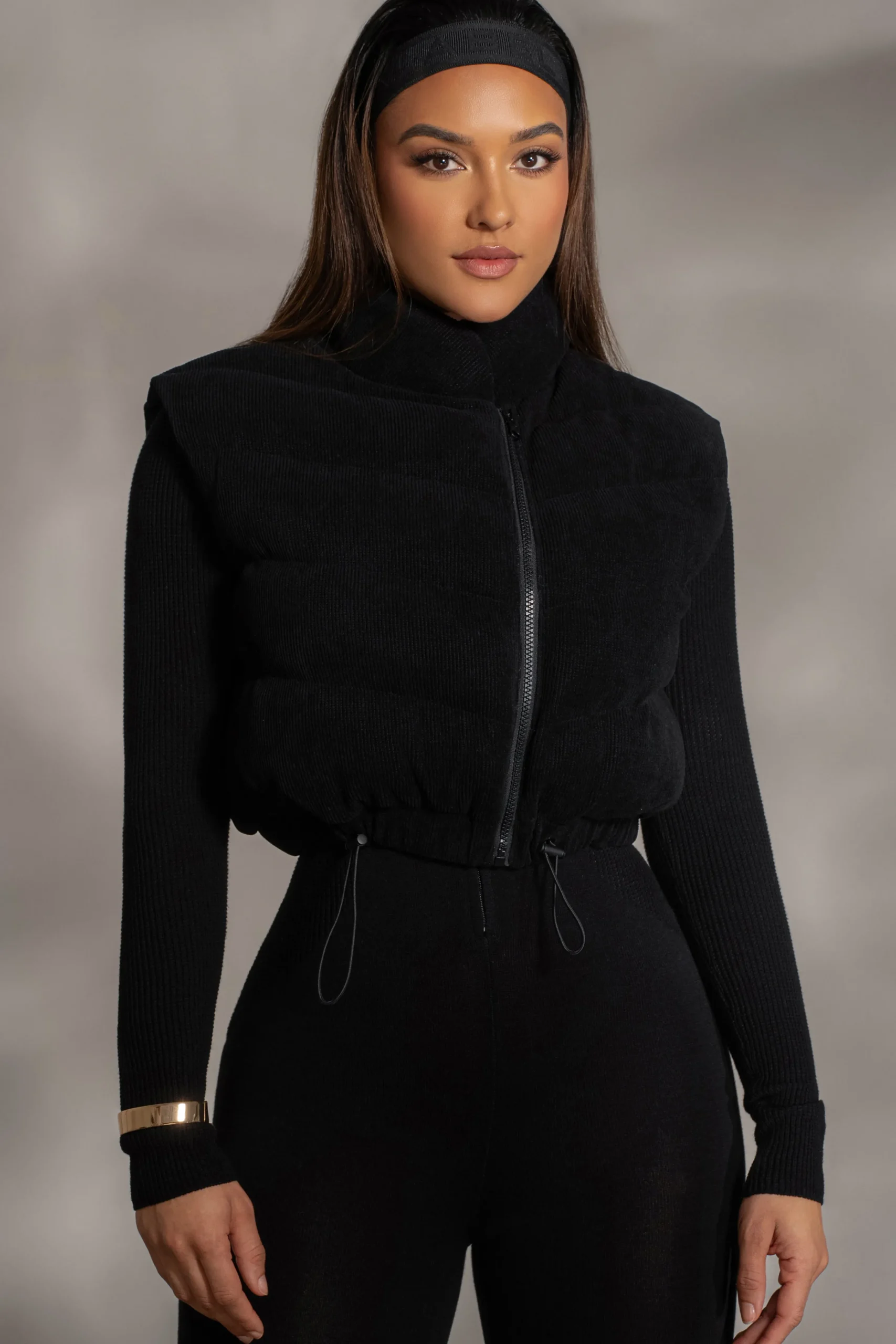 black_delma_ribbed_puffer_0.webp JLUXLABEL Black Delma Ribbed Puffer Vest