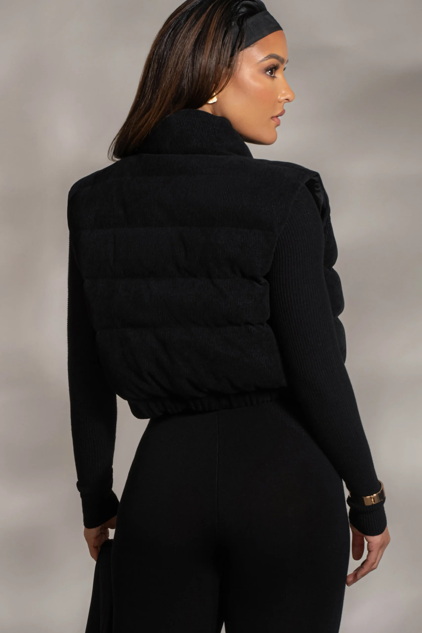 black_delma_ribbed_puffer_10.webp JLUXLABEL Black Delma Ribbed Puffer Vest