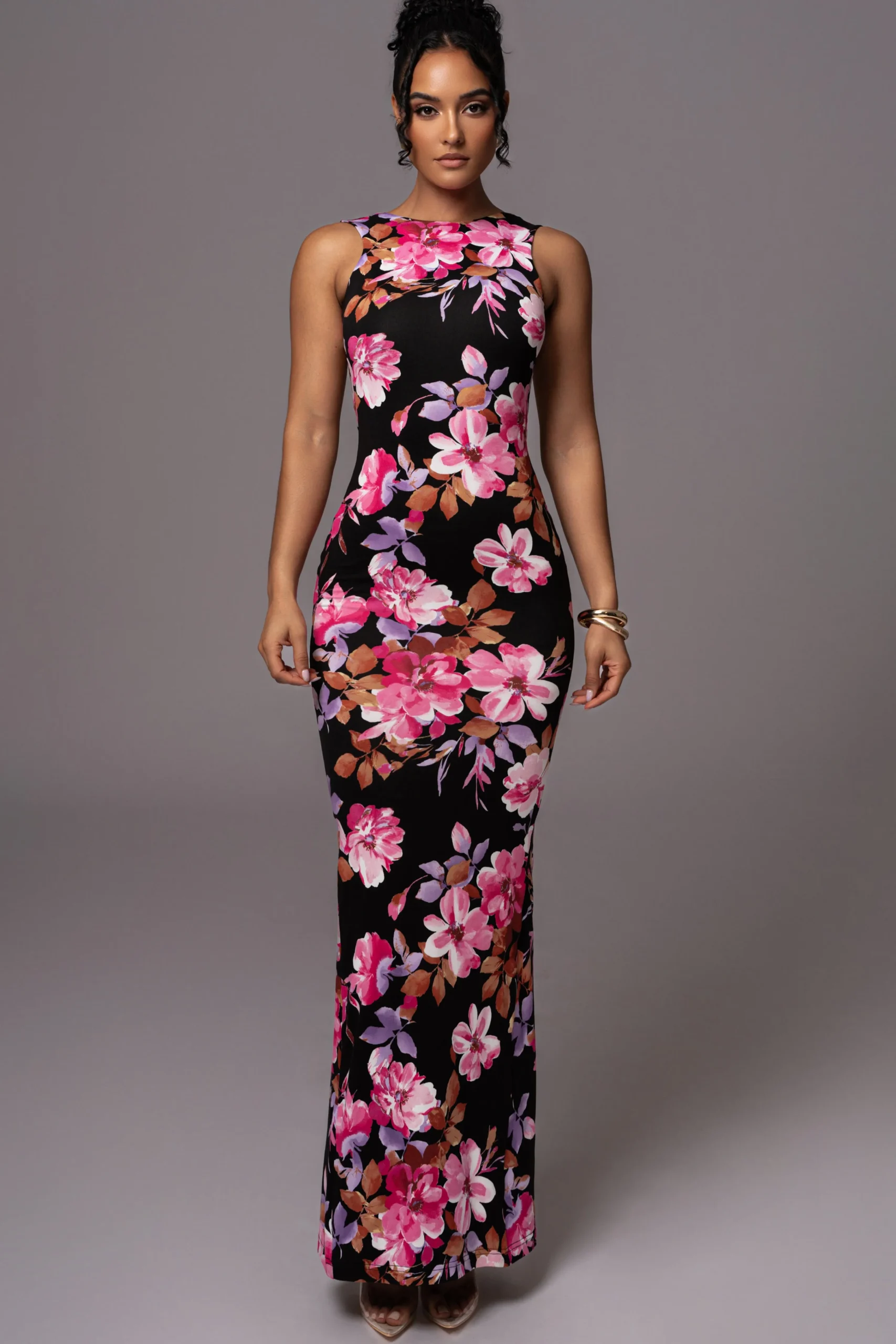 black_floral_jluxbasix_fr_3.webp JLUXLABEL Black Floral JLUXBASIX FRONT AND CENTER MAXI DRESS
