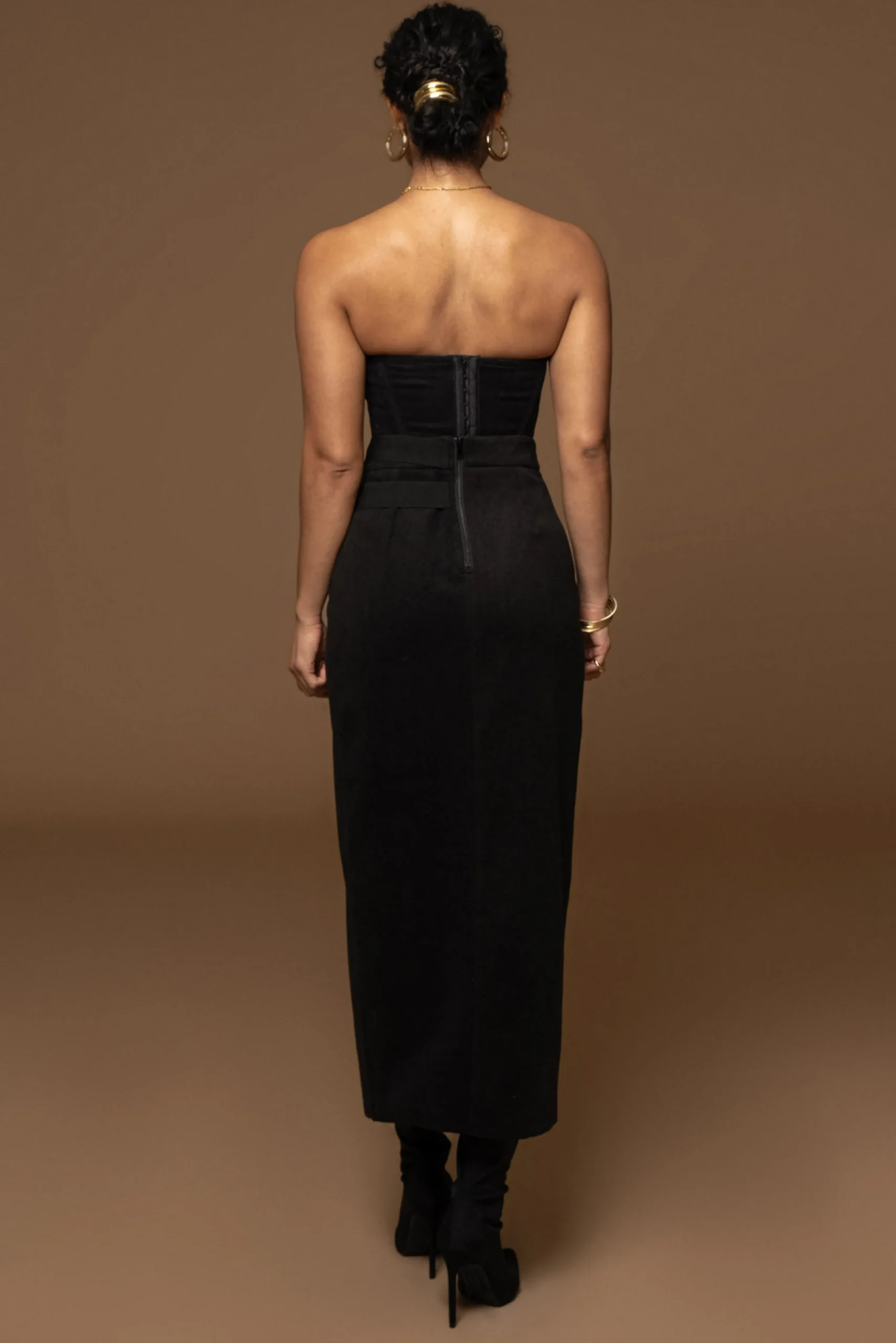 black_gisele_slit_skirt_19.webp JLUXLABEL Black Gisele Slit Skirt