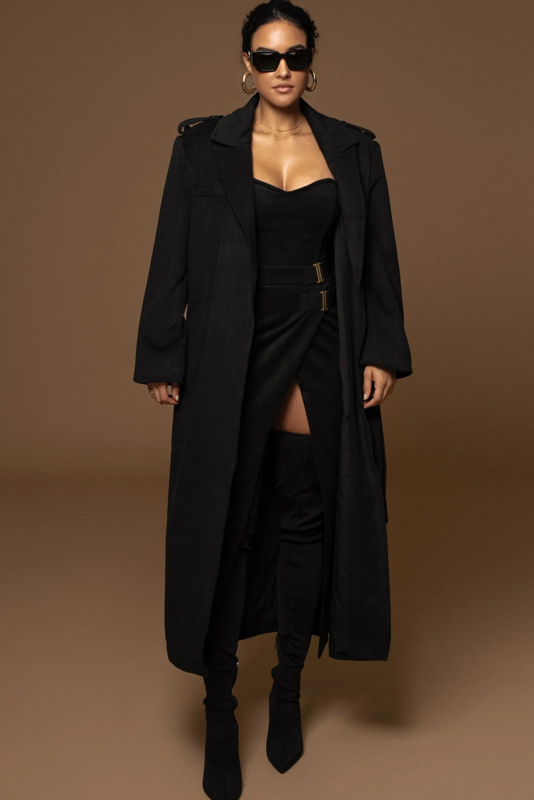 black_gisele_slit_skirt_8.webp JLUXLABEL Black Gisele Slit Skirt