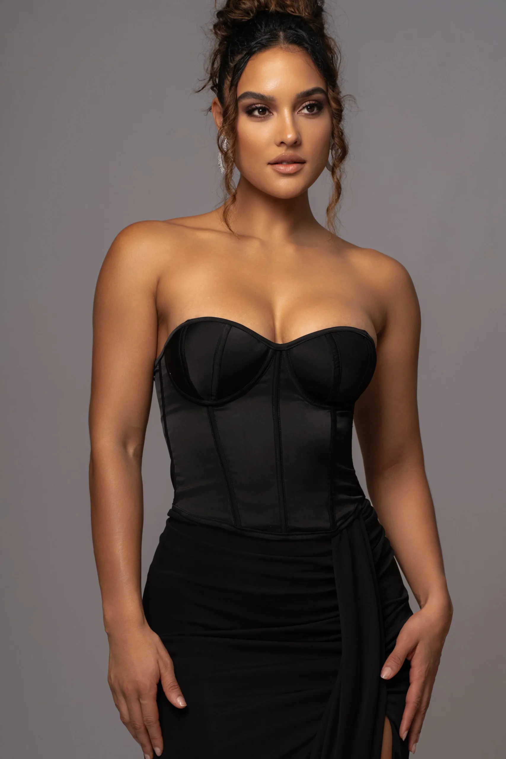 black_leo_matte_satin_bus_3.webp JLUXLABEL Black Leo Matte Satin Bustier