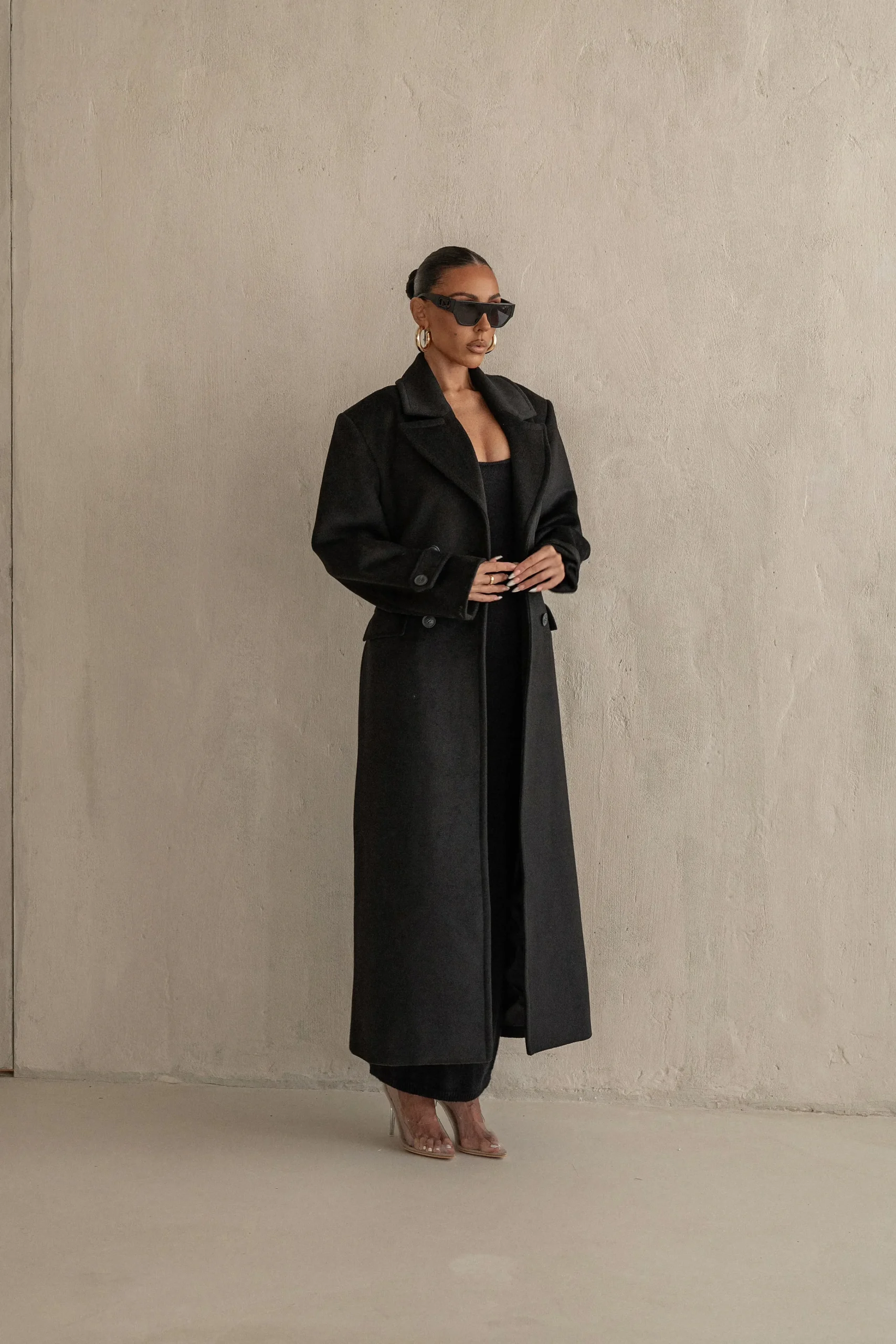 black_rain_or_shine_longl_14.webp JLUXLABEL Black Rain Or Shine Longline Coat