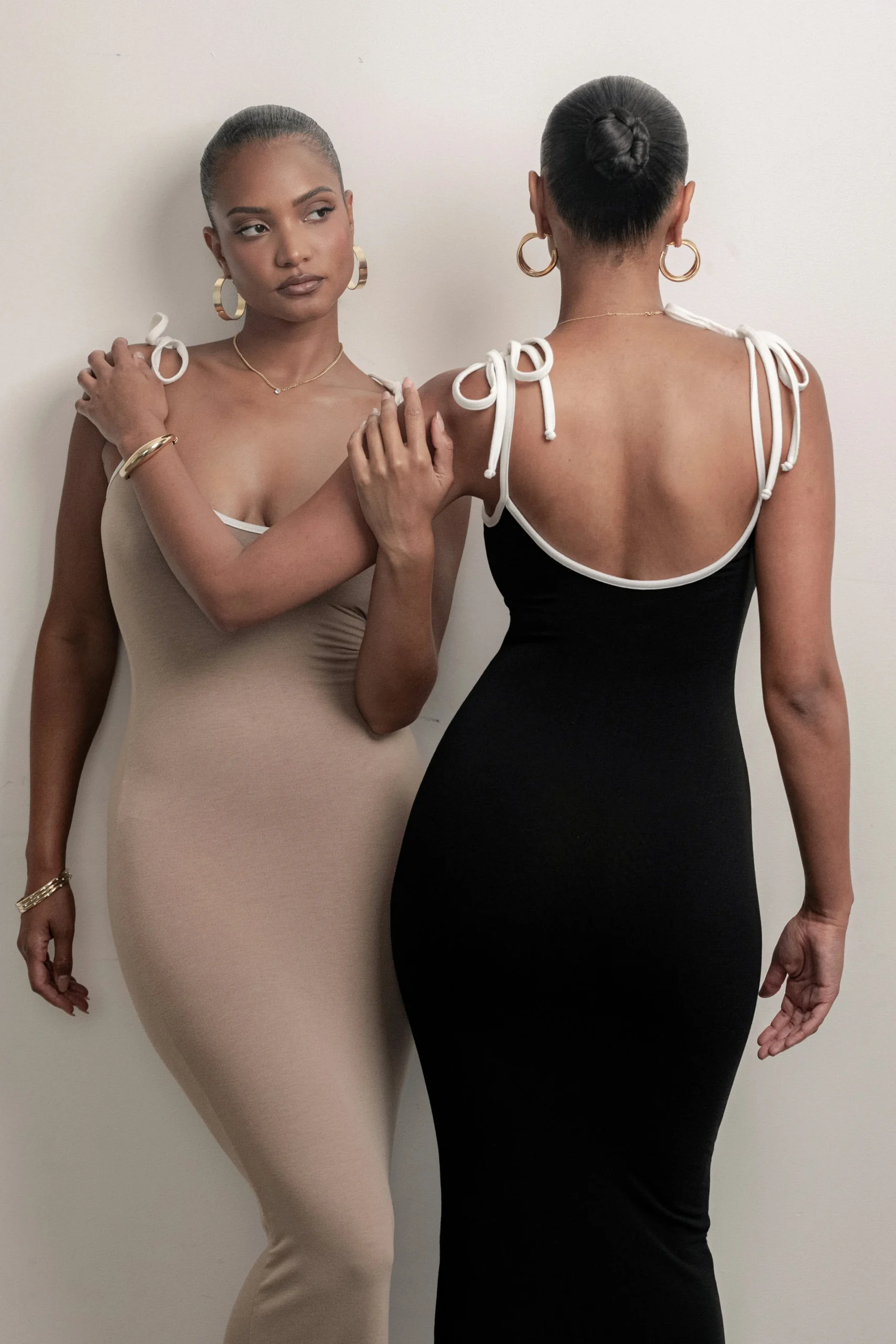 blackbeige_shawna_reversi_2.webp JLUXLABEL Black/Beige Shawna Reversible Maxi Dress