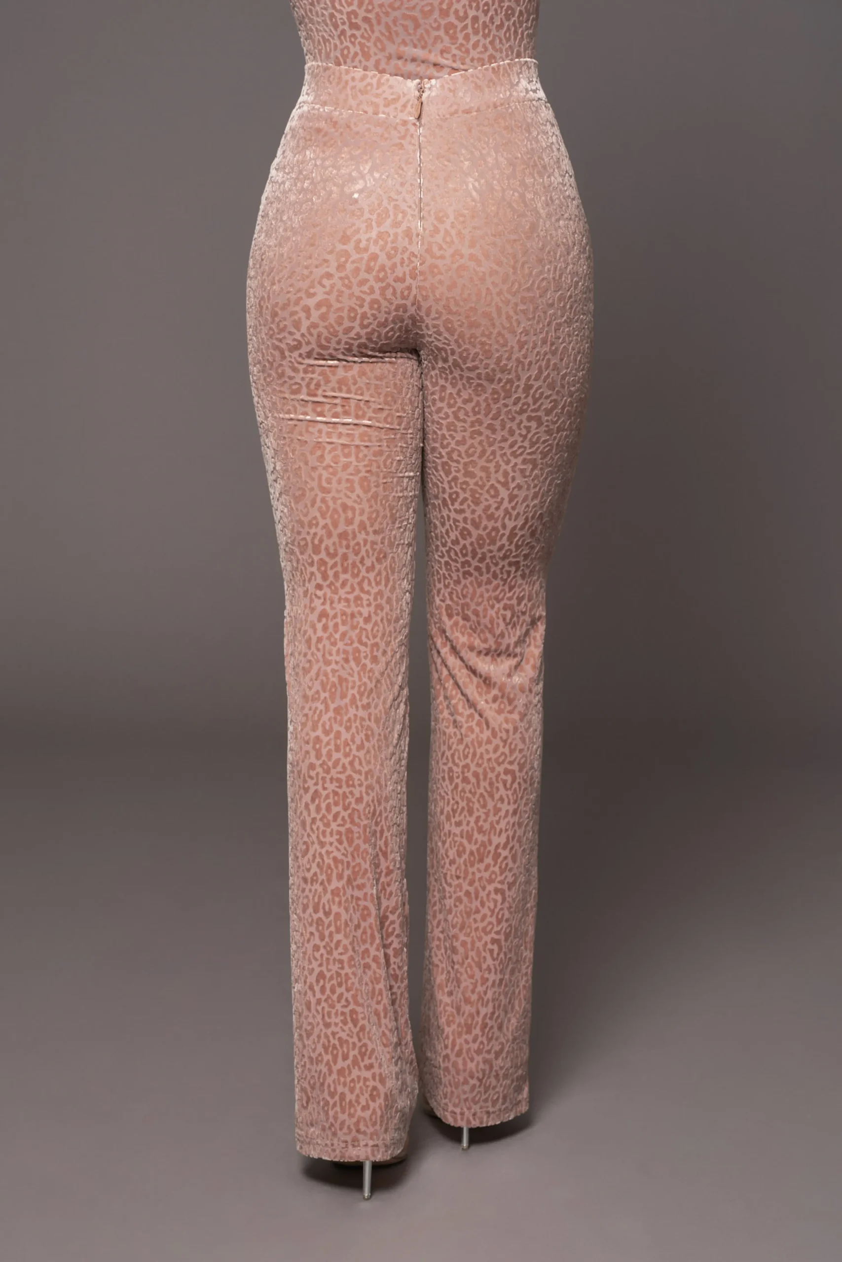 blush_leopard_one_to_watc_7.webp JLUXLABEL Blush Leopard One To Watch Pants