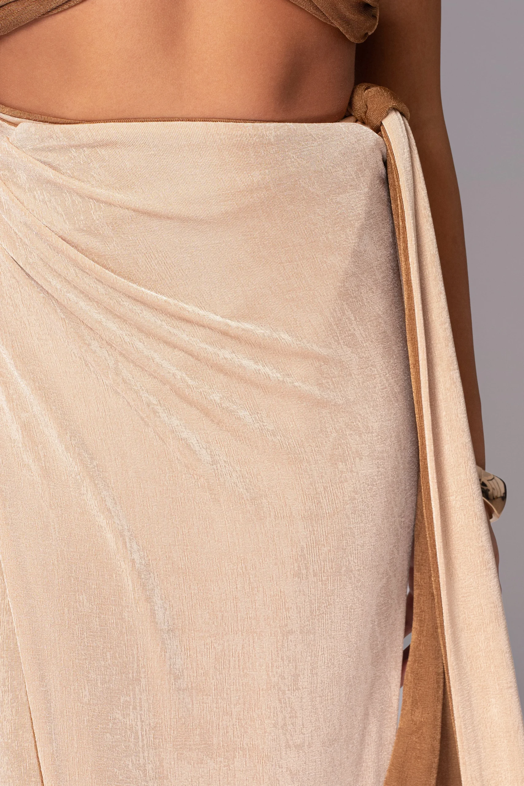 brownbeige_venus_reversib_31.webp JLUXLABEL Brown/Beige Venus Reversible Skirt Set