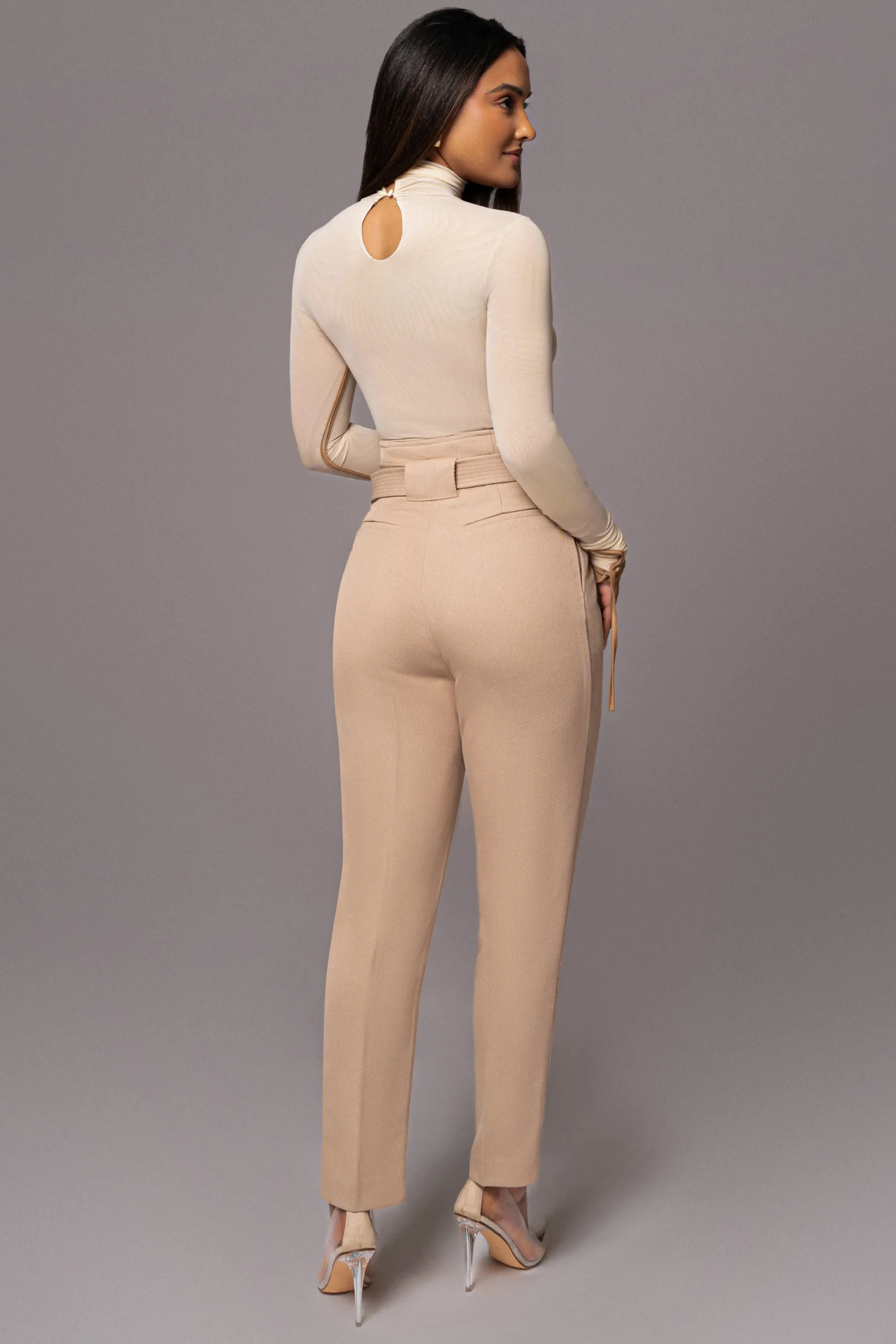 buttercream_santiana_turt_10.webp JLUXLABEL Buttercream Santiana Turtleneck Top