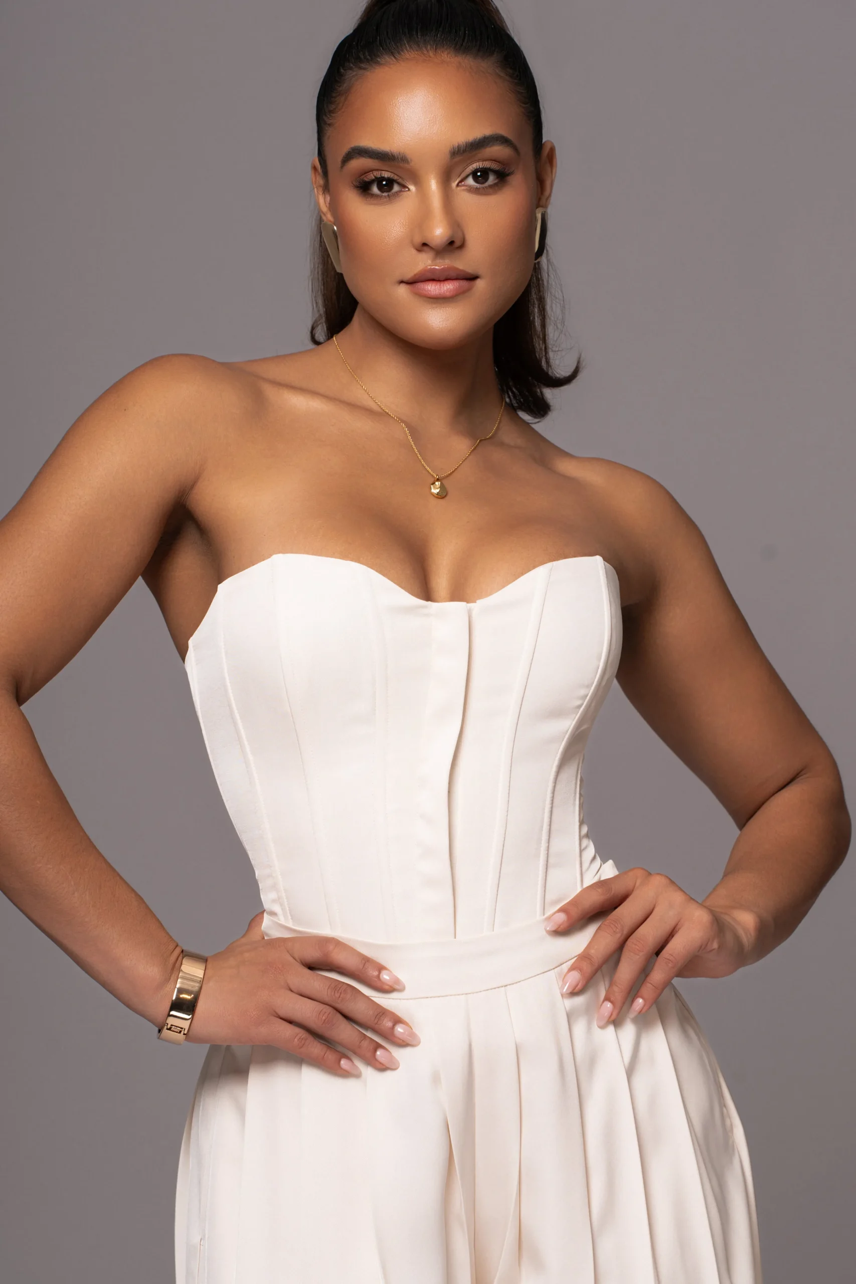 buttercream_viv_satin_bus_0.webp JLUXLABEL Buttercream Viv Satin Bustier Top