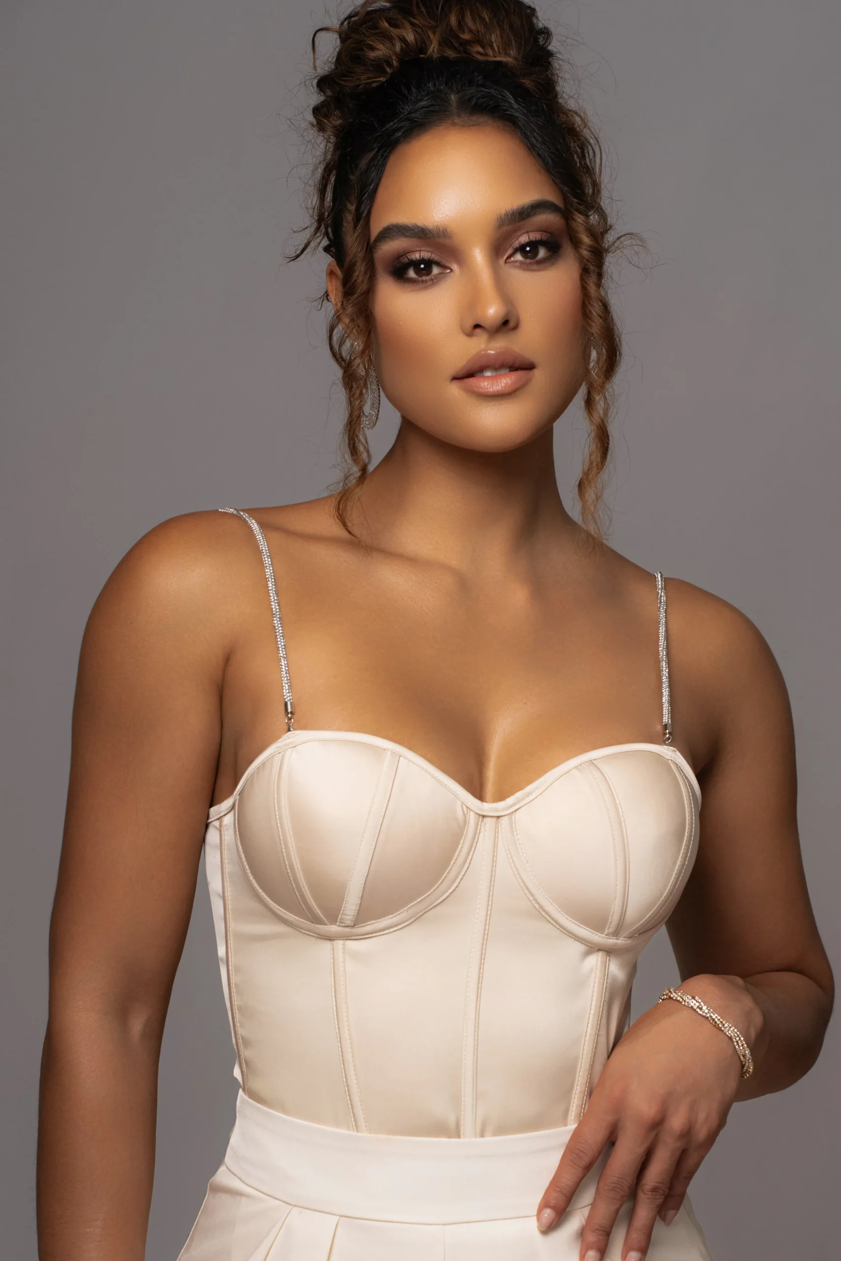 champagne_leo_matte_satin_13.webp JLUXLABEL Champagne Leo Matte Satin Bustier