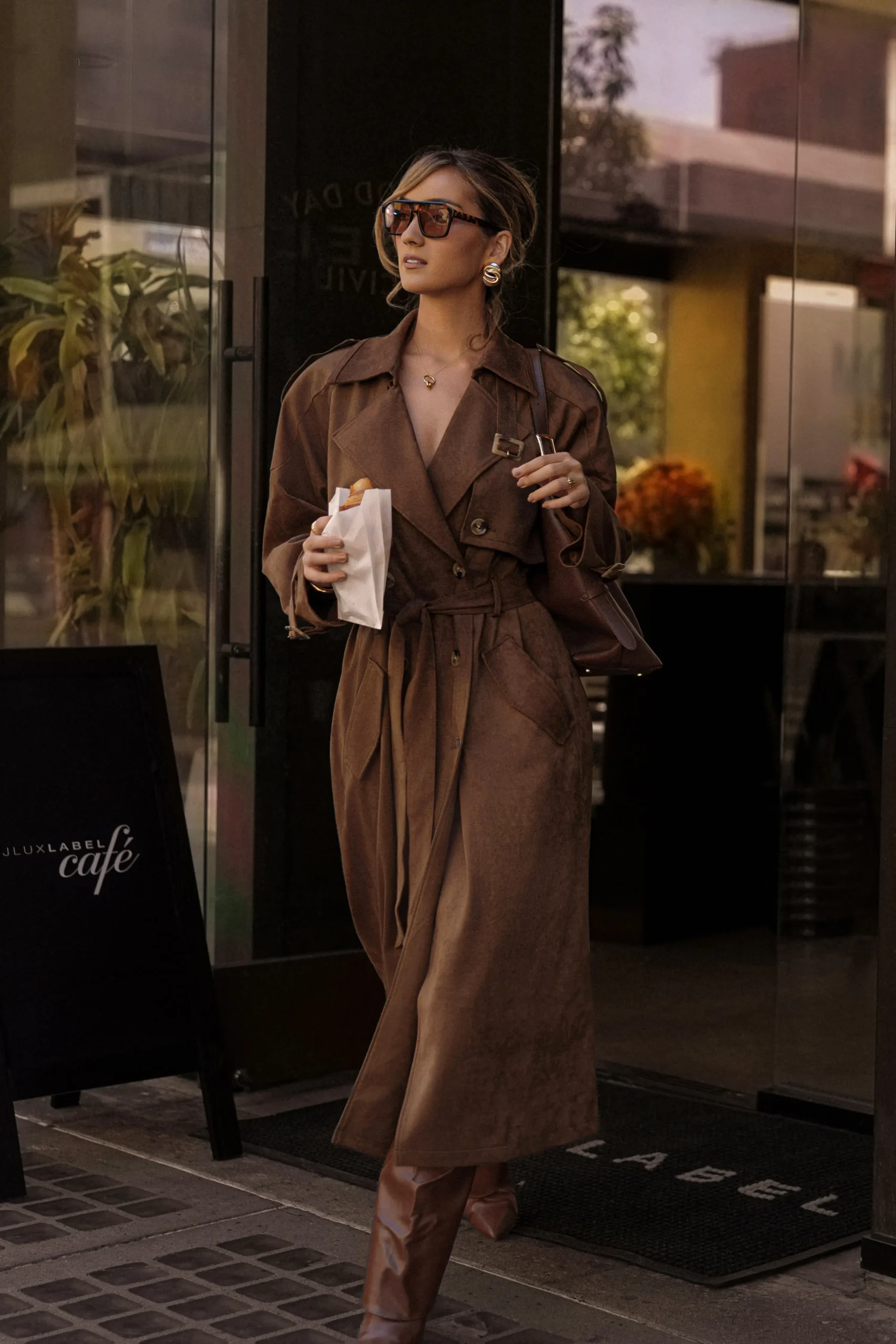 chocolate_elite_suede_coa_0.webp JLUXLABEL Chocolate Elite Suede Coat