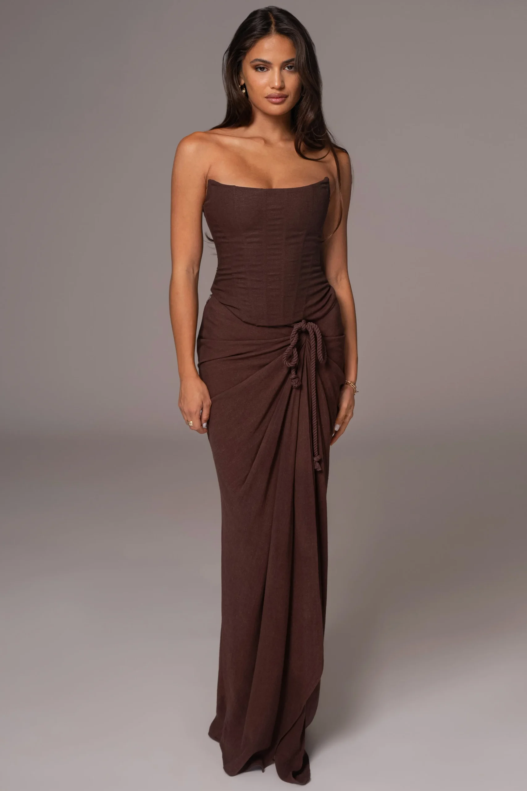 chocolate_noelia_linen_sl_0.webp JLUXLABEL Chocolate Noelia Linen Slit Skirt