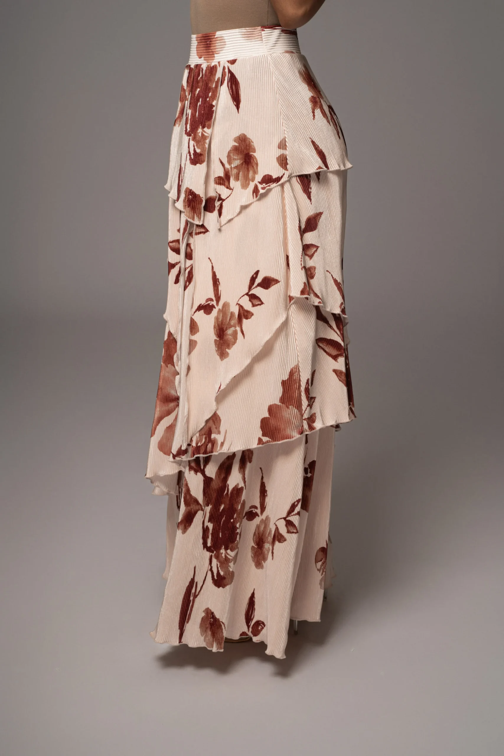 cream_floral_kamira_tiere_16.webp JLUXLABEL Cream Floral Kamira Tiered Skirt