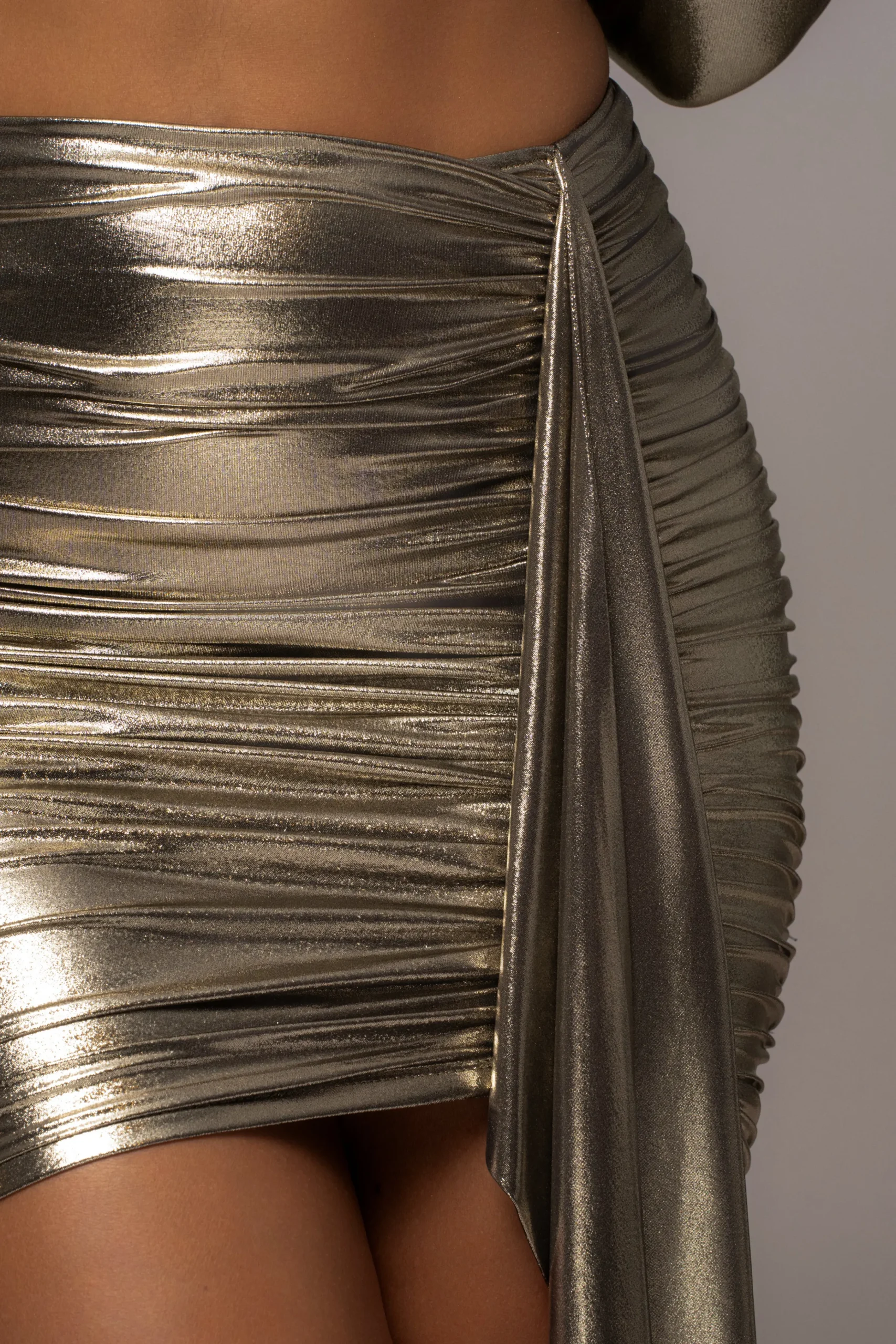 gold_calix_metallic_skirt_12.webp JLUXLABEL Gold Calix Metallic Skirt