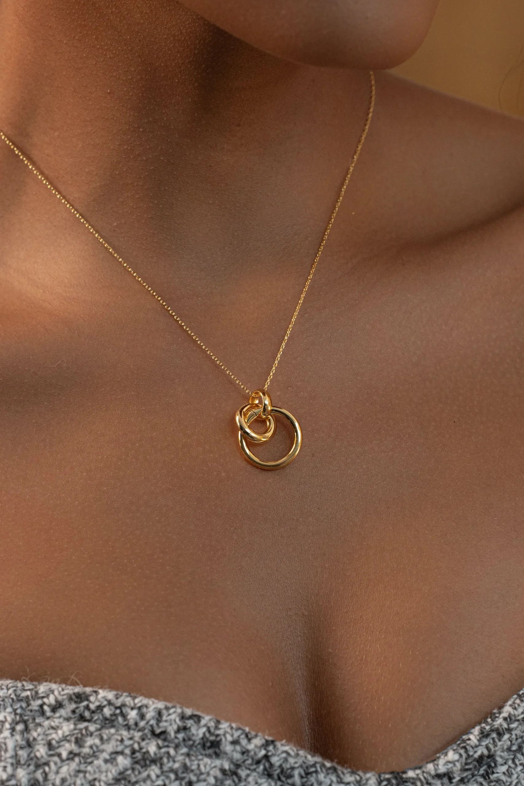 gold_double_hoop_pendant__0.webp JLUXLABEL Gold Double Hoop Pendant Necklace
