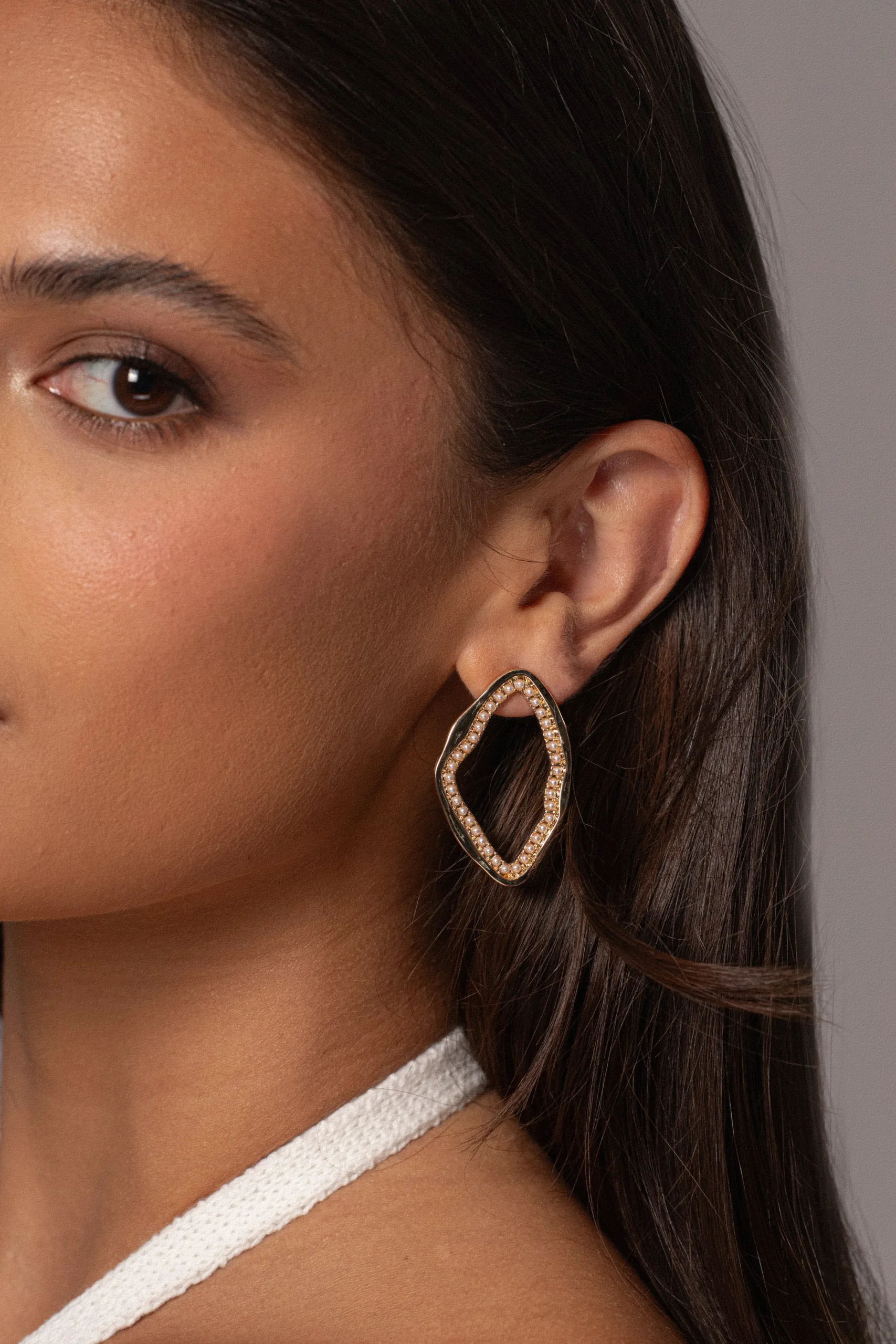 gold_jenna_earrings_1.webp JLUXLABEL Gold Jenna Earrings