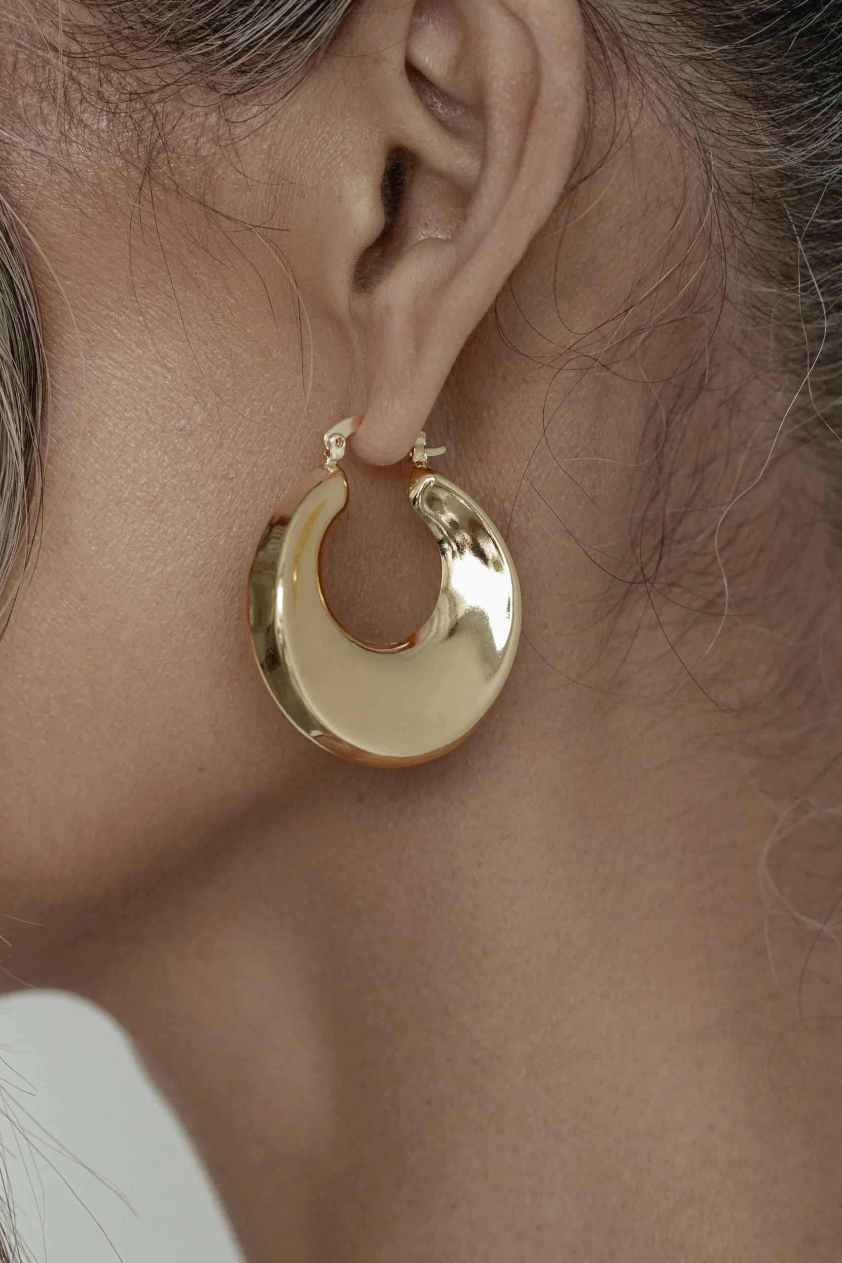 gold_royal_huggie_hoop_ea_1.webp JLUXLABEL Gold Royal Huggie Hoop Earrings