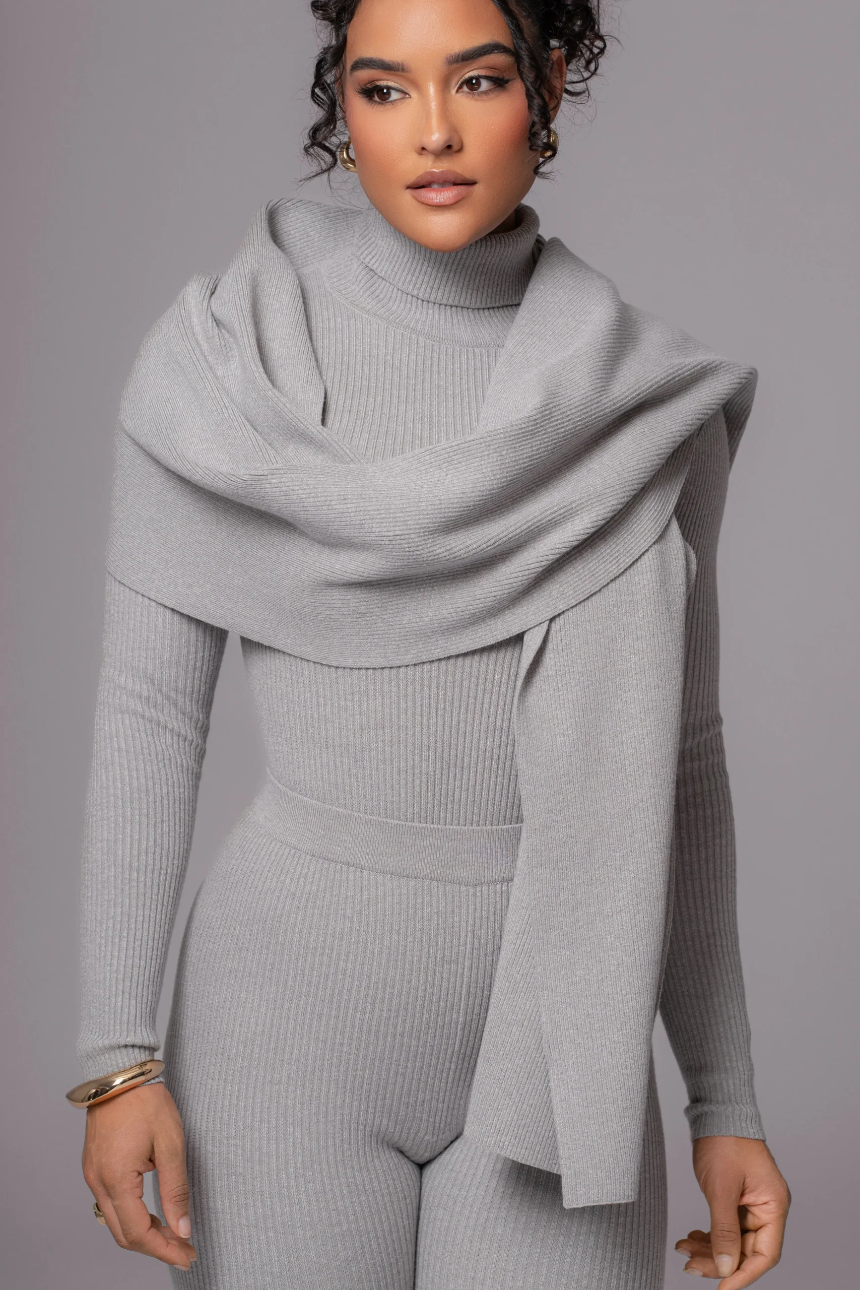 heather_grey_cardinal_ess_2.webp JLUXLABEL Heather Grey Cardinal Essential Knit Scarf