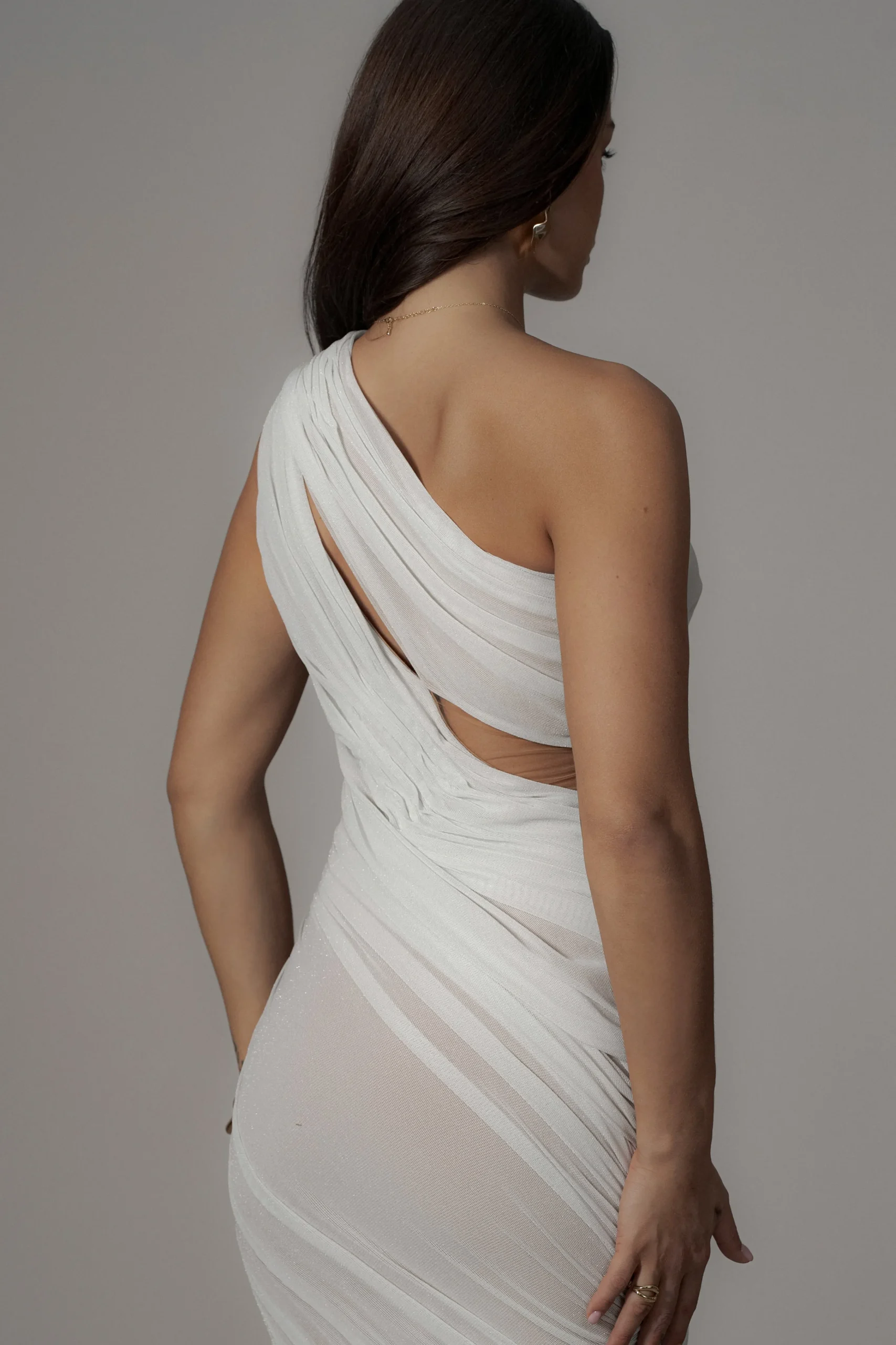 ivory_aura_shimmer_midi_d_10.webp JLUXLABEL Ivory Aura Shimmer Midi Dress