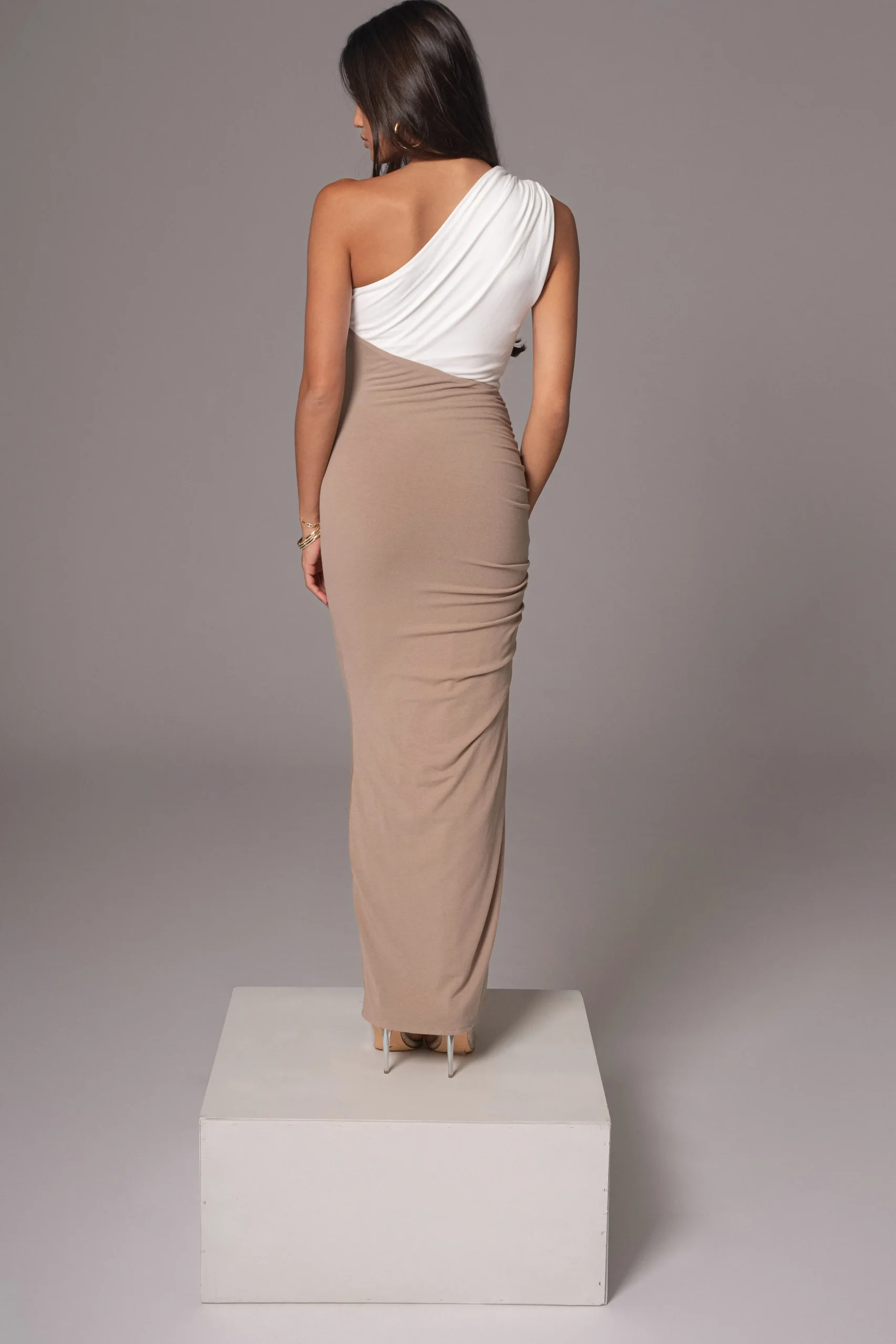 ivory_english_bay_maxi_dr_10.webp JLUXLABEL Ivory English Bay Maxi Dress