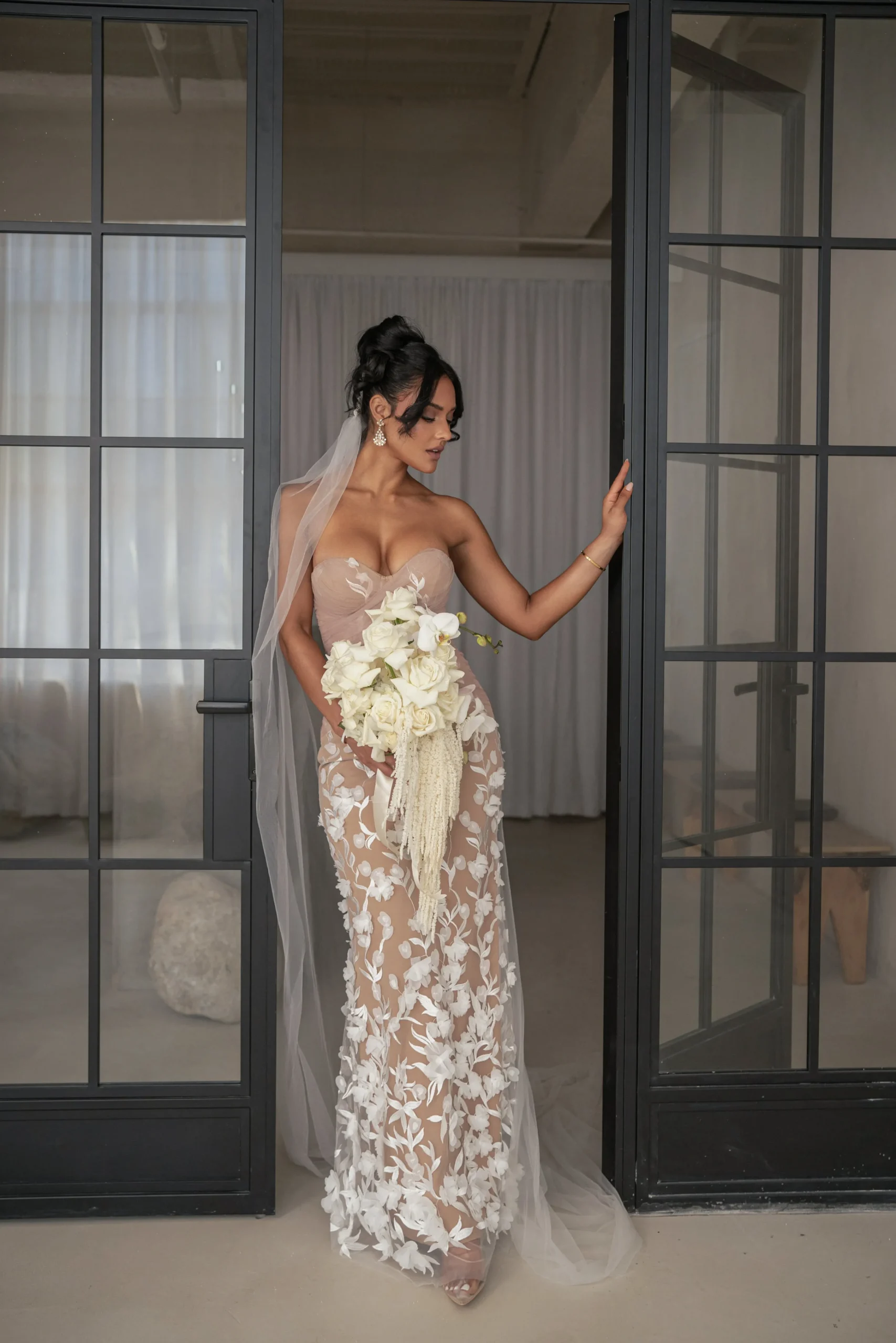 ivory_everlasting_embroid_14.webp JLUXLABEL Ivory Everlasting Embroidered Gown