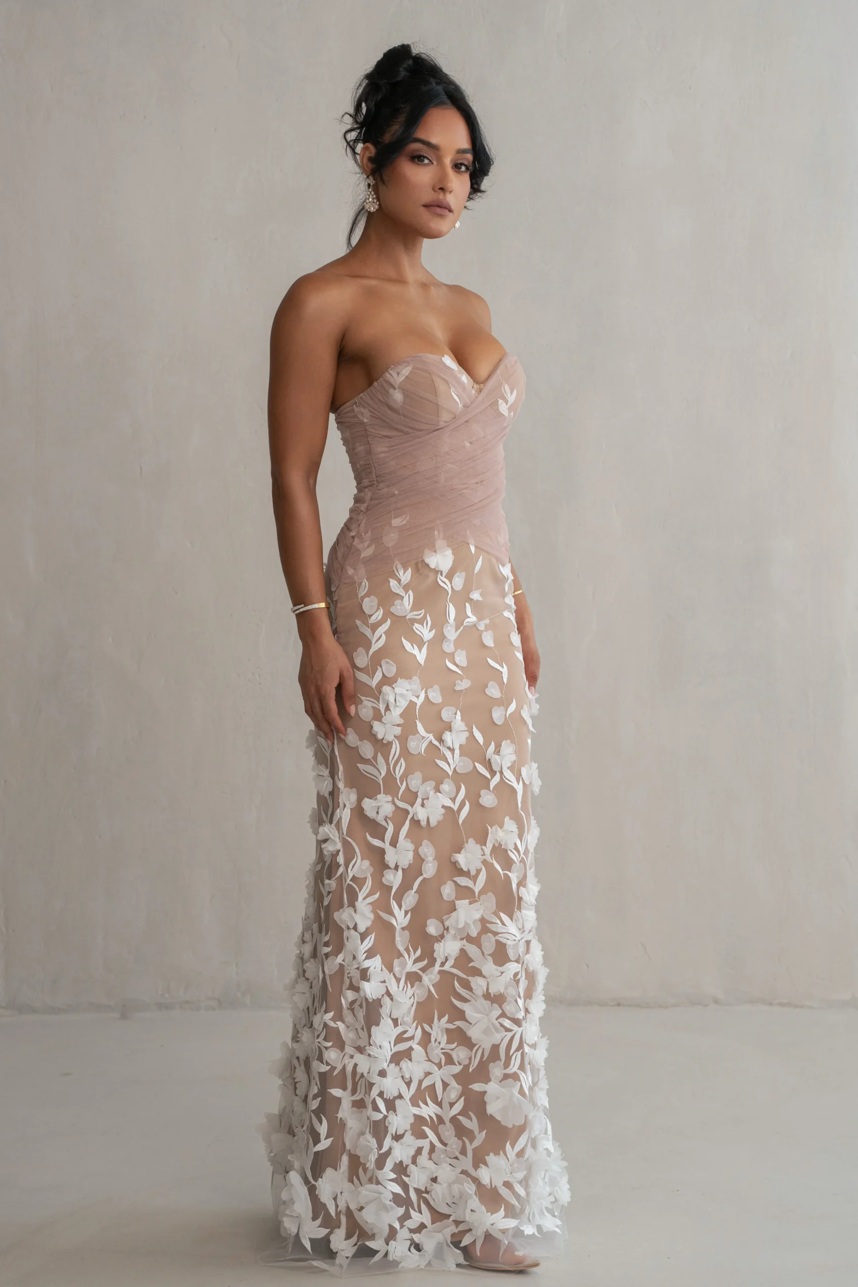 ivory_everlasting_embroid_32.webp JLUXLABEL Ivory Everlasting Embroidered Gown