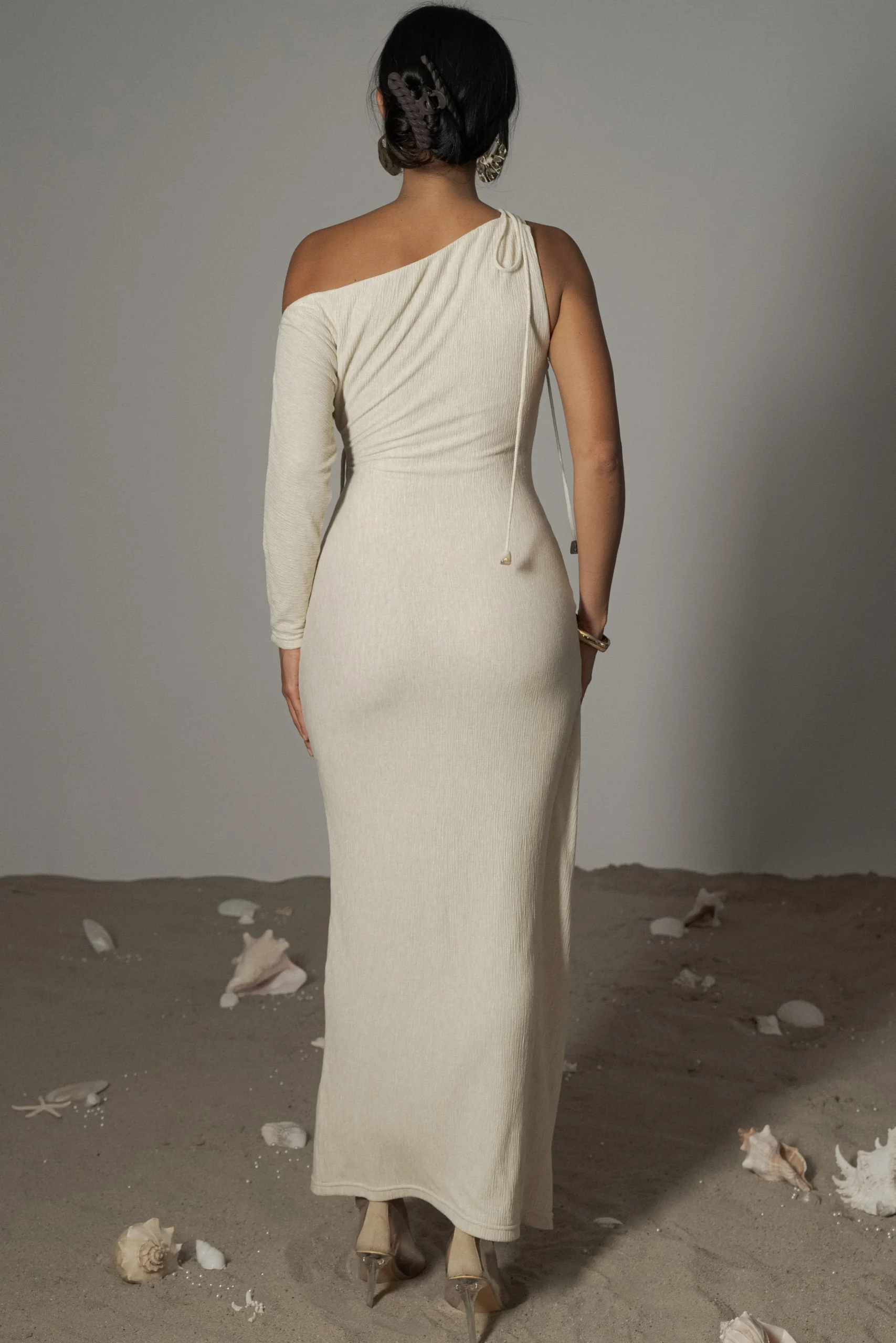 ivory_odelia_crinkled_max_8.webp JLUXLABEL Ivory Odelia Crinkled Maxi Dress