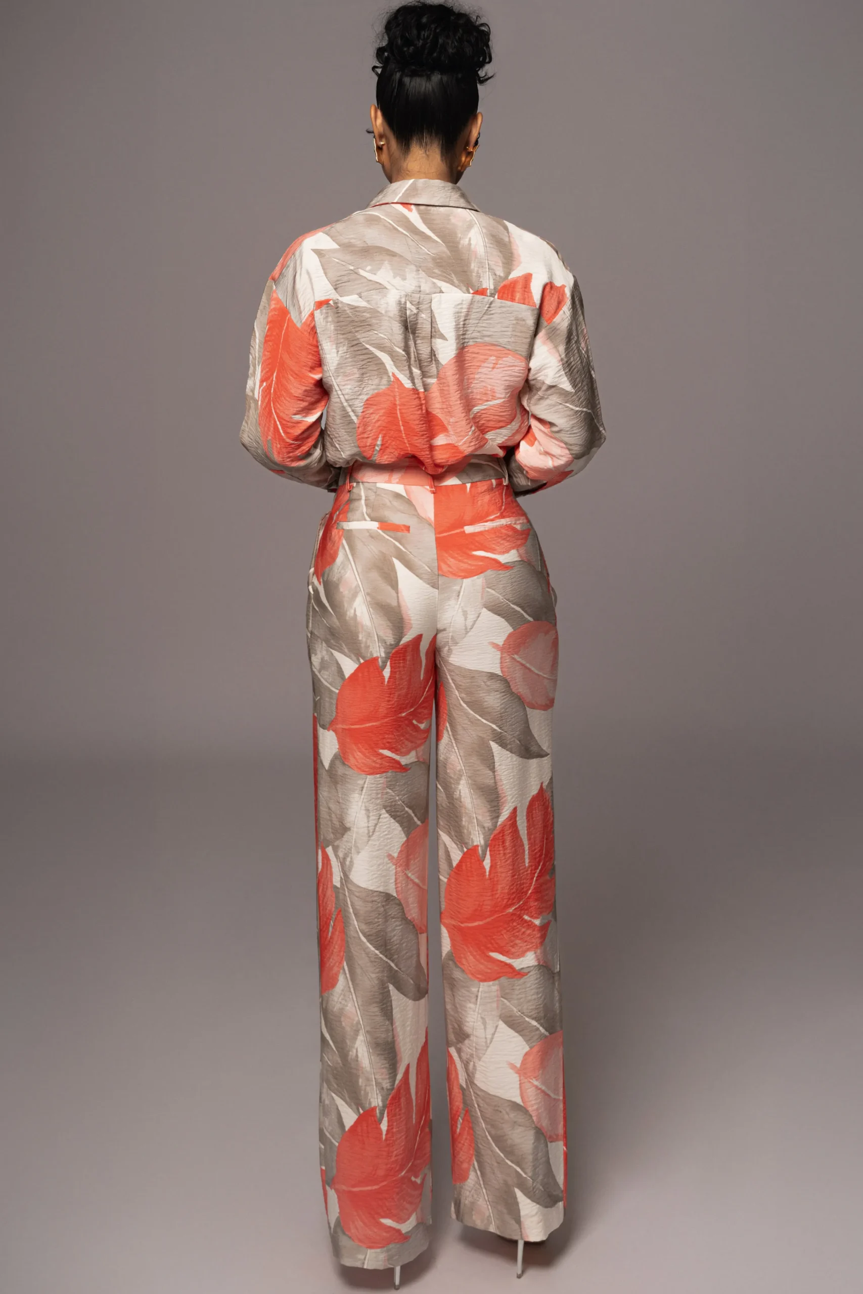 ivory_palm_print_drew_cri_11.webp JLUXLABEL Ivory Palm Print Drew Crinkled Trousers