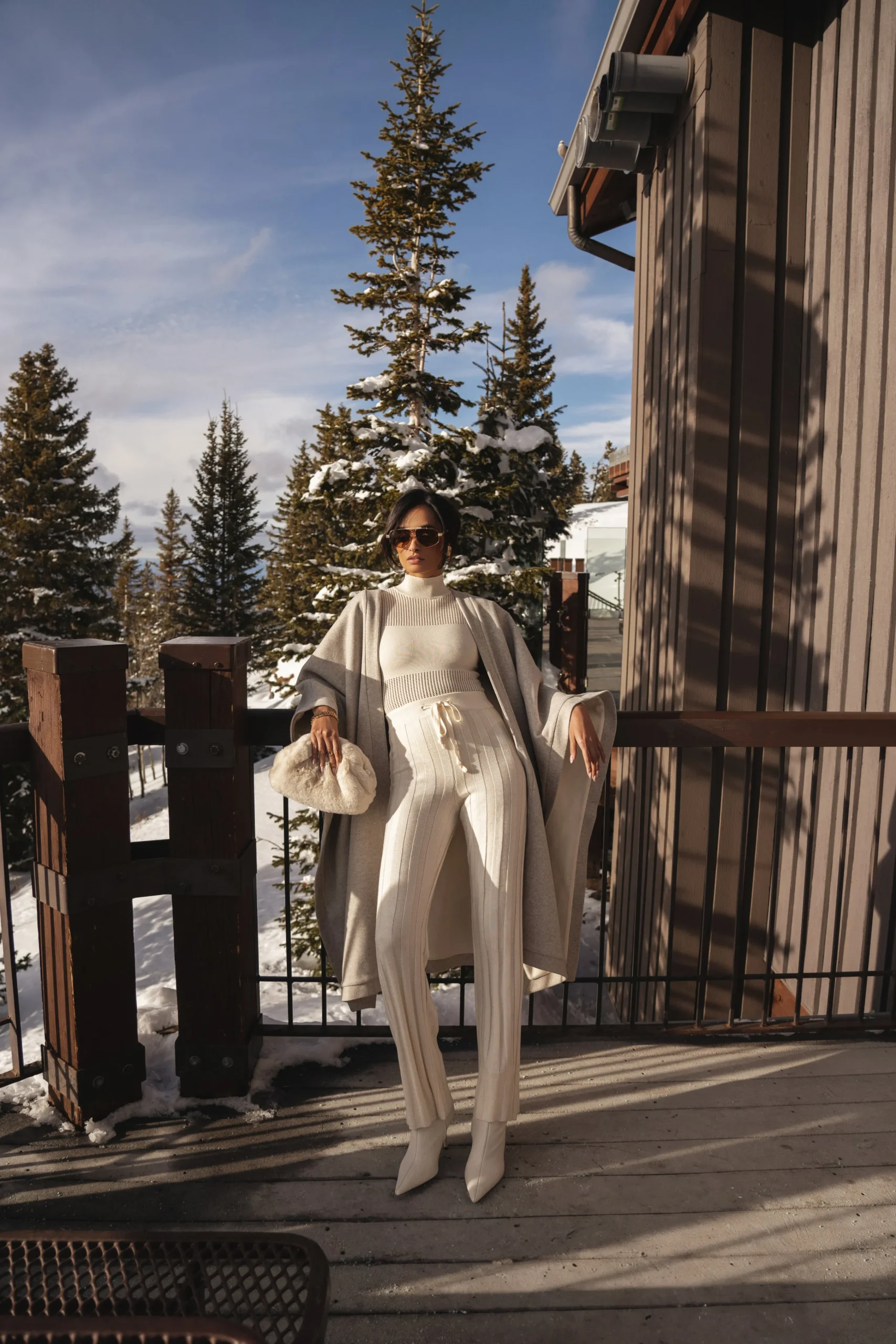 ivory_park_city_reversibl_15.webp JLUXLABEL Ivory Park City Reversible Shawl