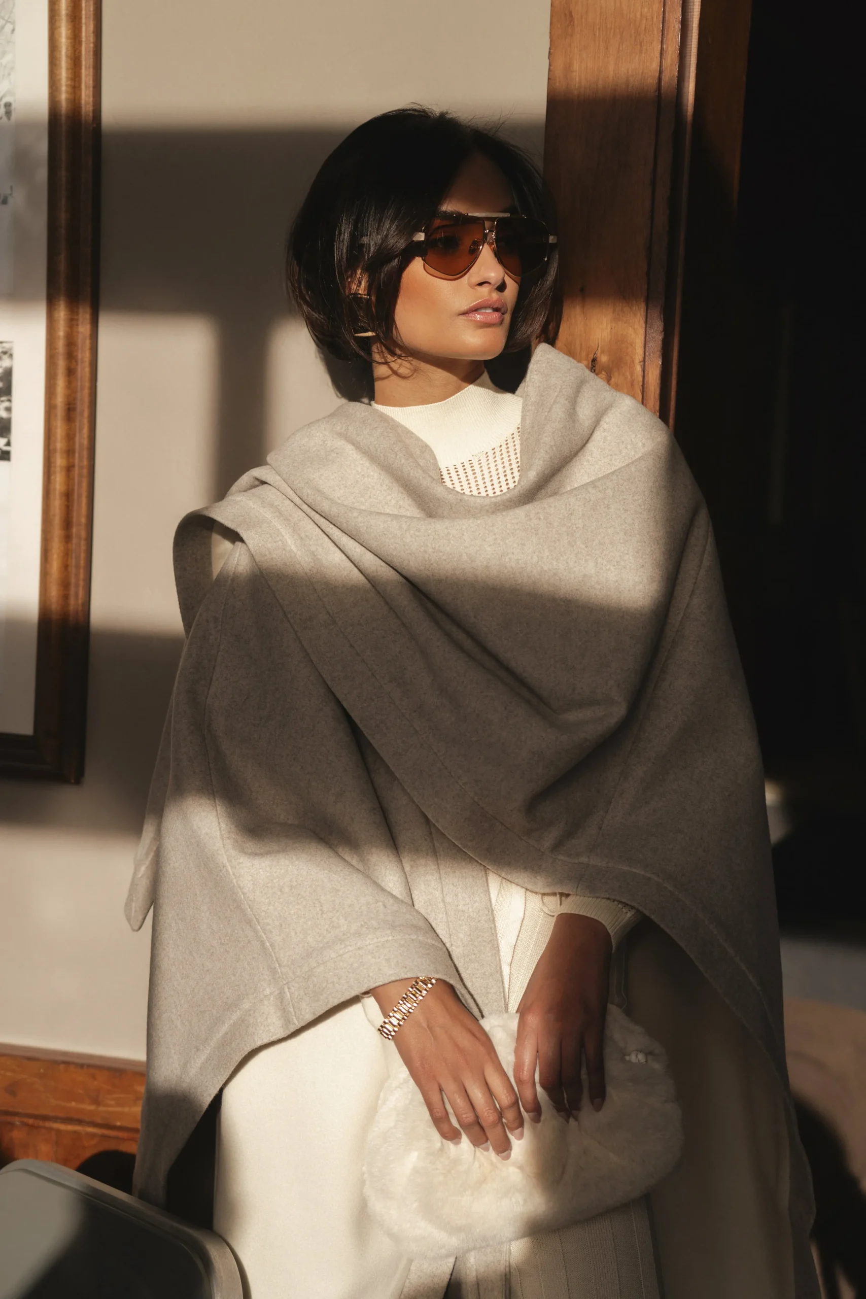 ivory_park_city_reversibl_20.webp JLUXLABEL Ivory Park City Reversible Shawl