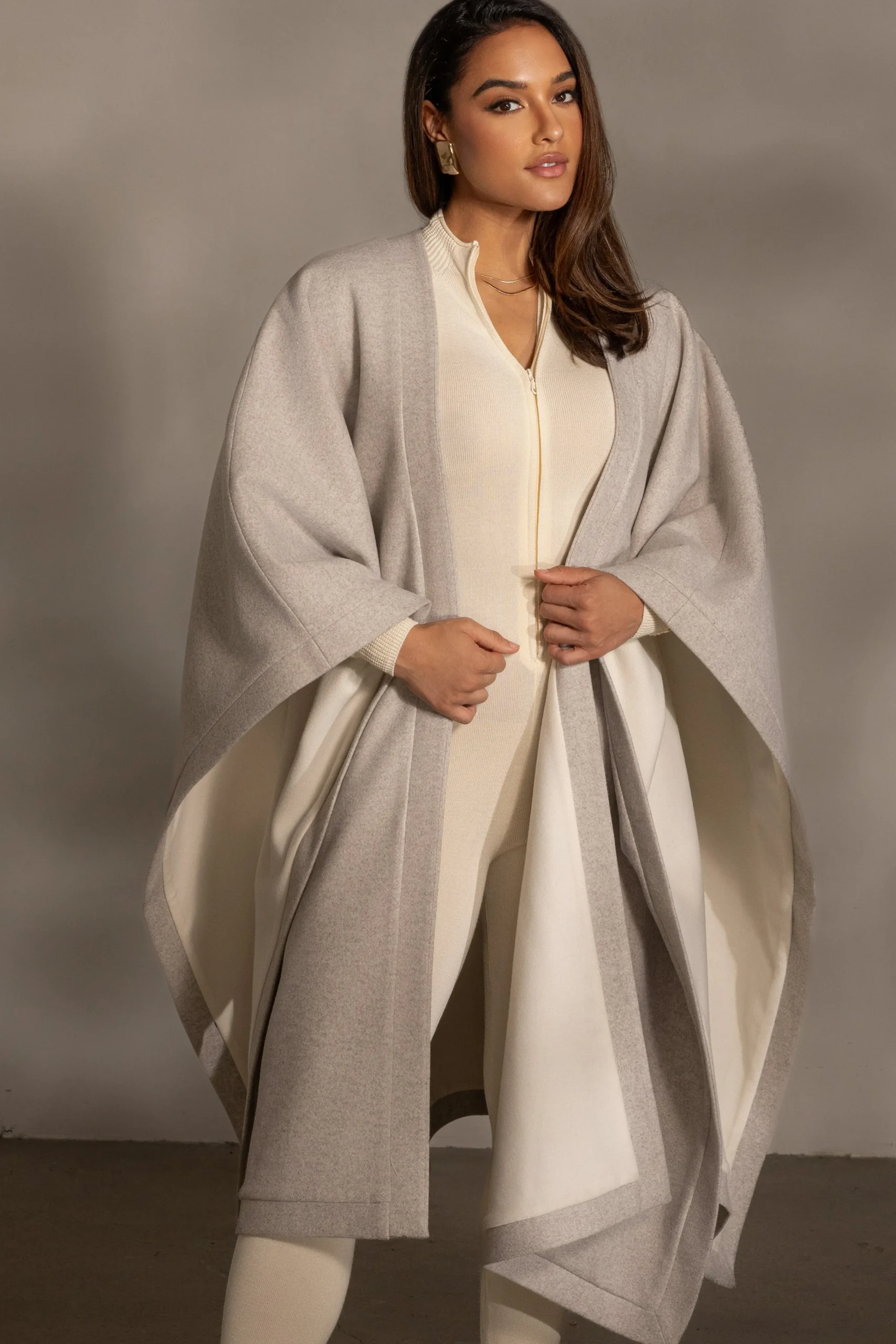 ivory_park_city_reversibl_26.webp JLUXLABEL Ivory Park City Reversible Shawl