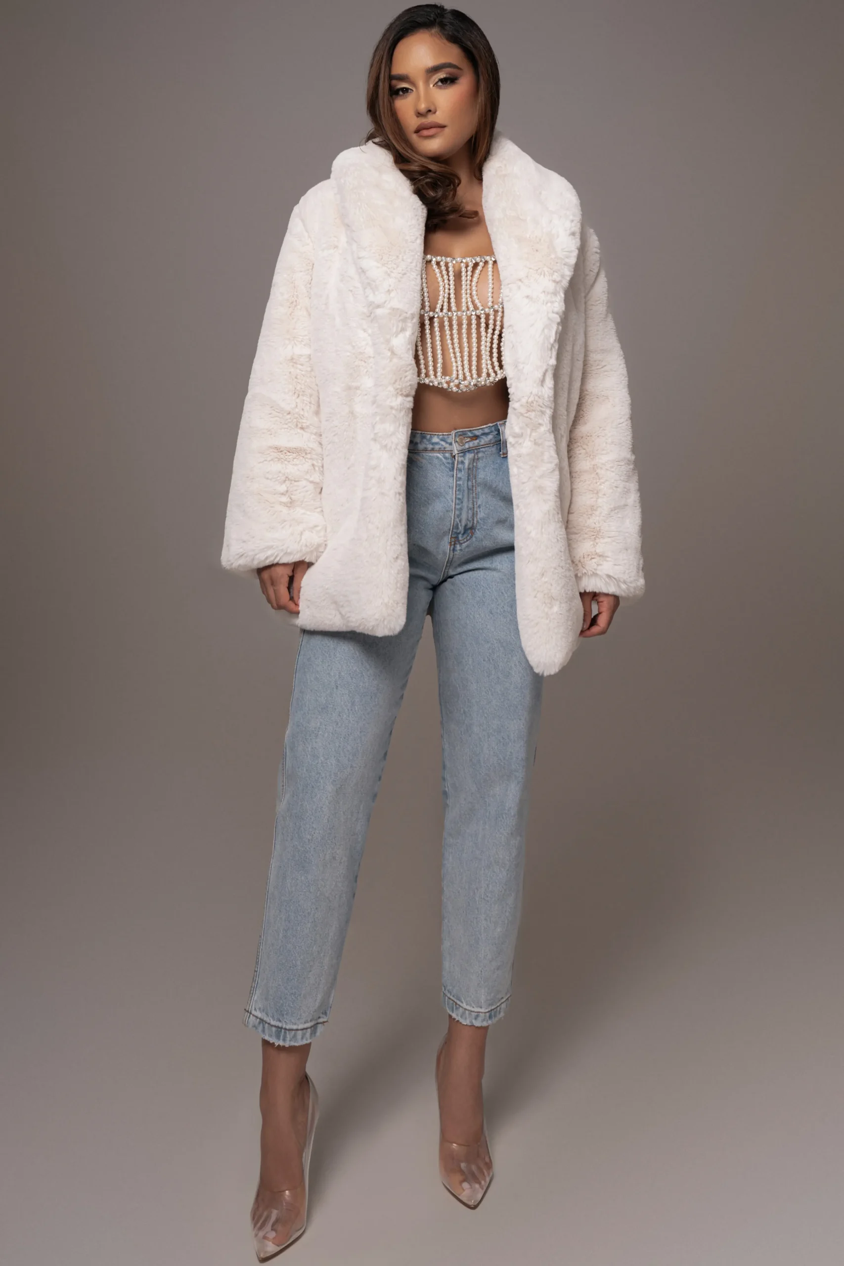 ivory_refined_faux_fur_ov_10.webp JLUXLABEL Ivory Refined Faux Fur Oversized Coat