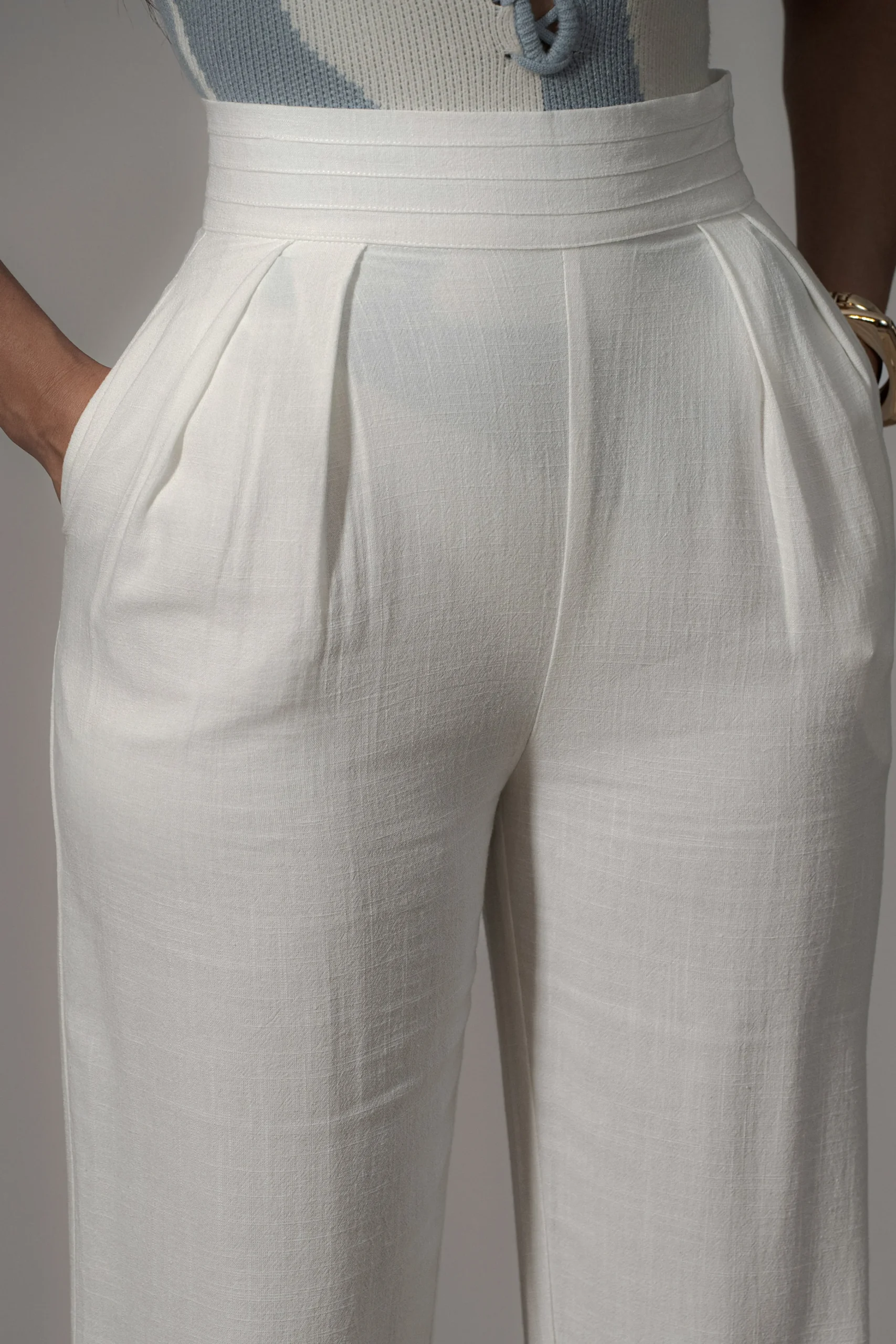 ivory_villa_views_linen_t_9.webp JLUXLABEL Ivory Villa Views Linen Trousers