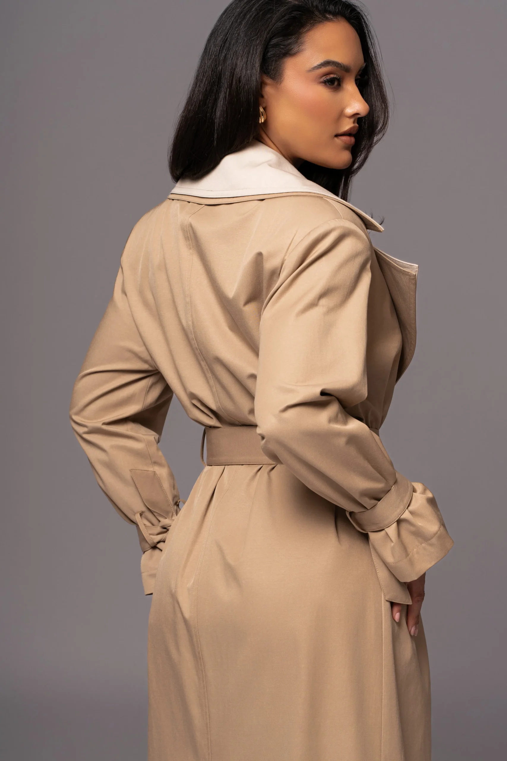 khaki_shona_oversized_coa_29.webp JLUXLABEL Khaki Shona Oversized Coat
