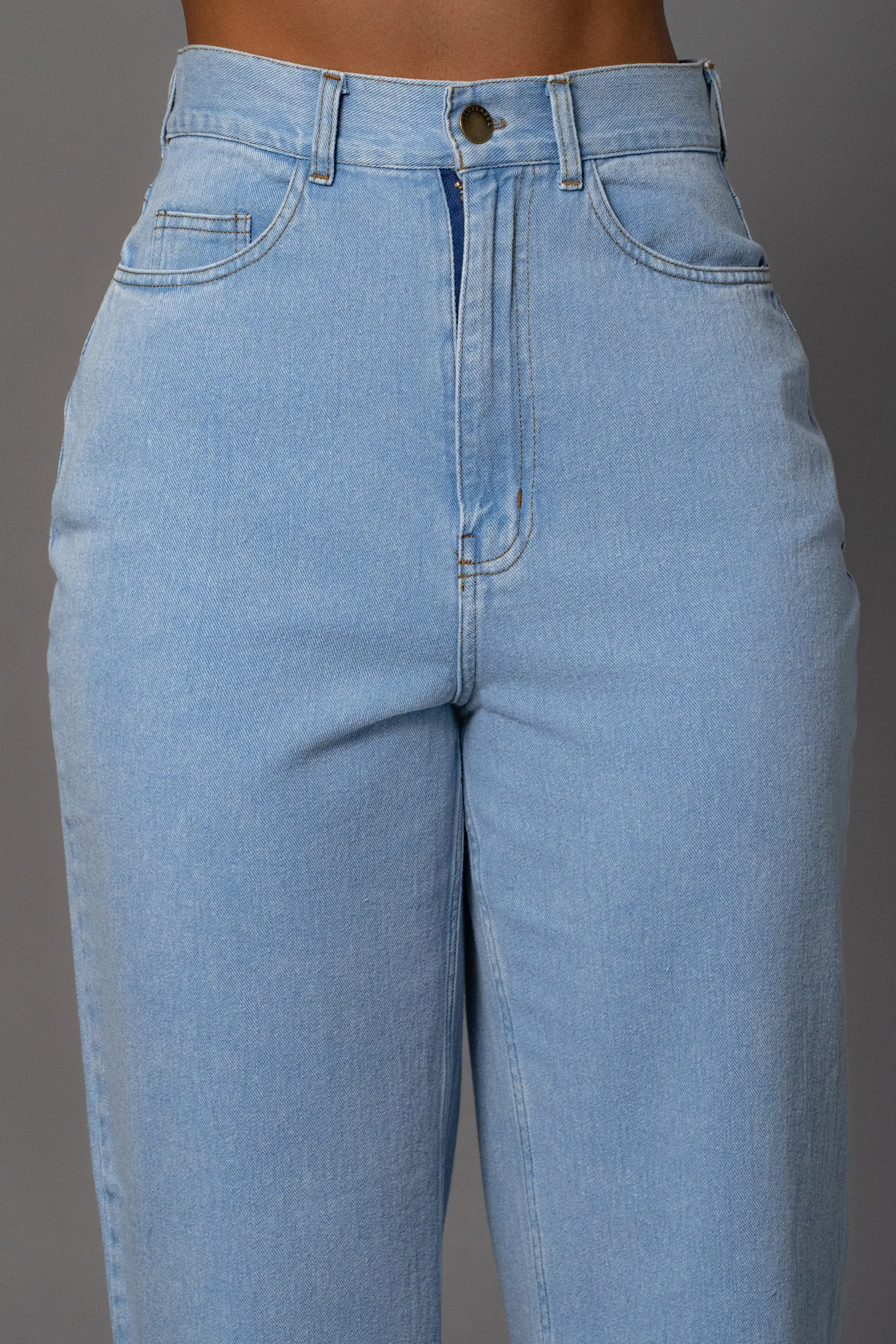 medium_wash_denim_aline_j_5.webp JLUXLABEL Medium Wash Denim Aline Jeans