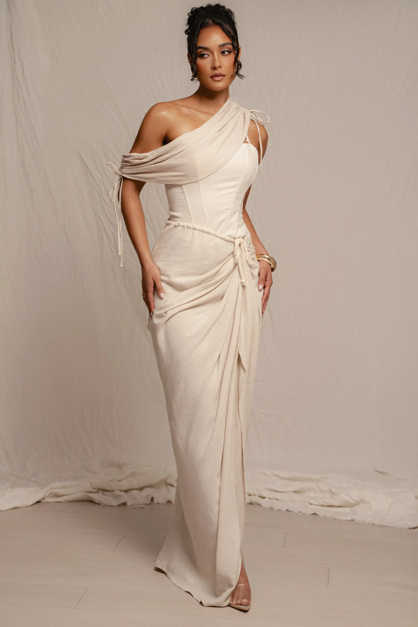 natural_noelia_linen_slit_2.webp JLUXLABEL Natural Noelia Linen Slit Skirt