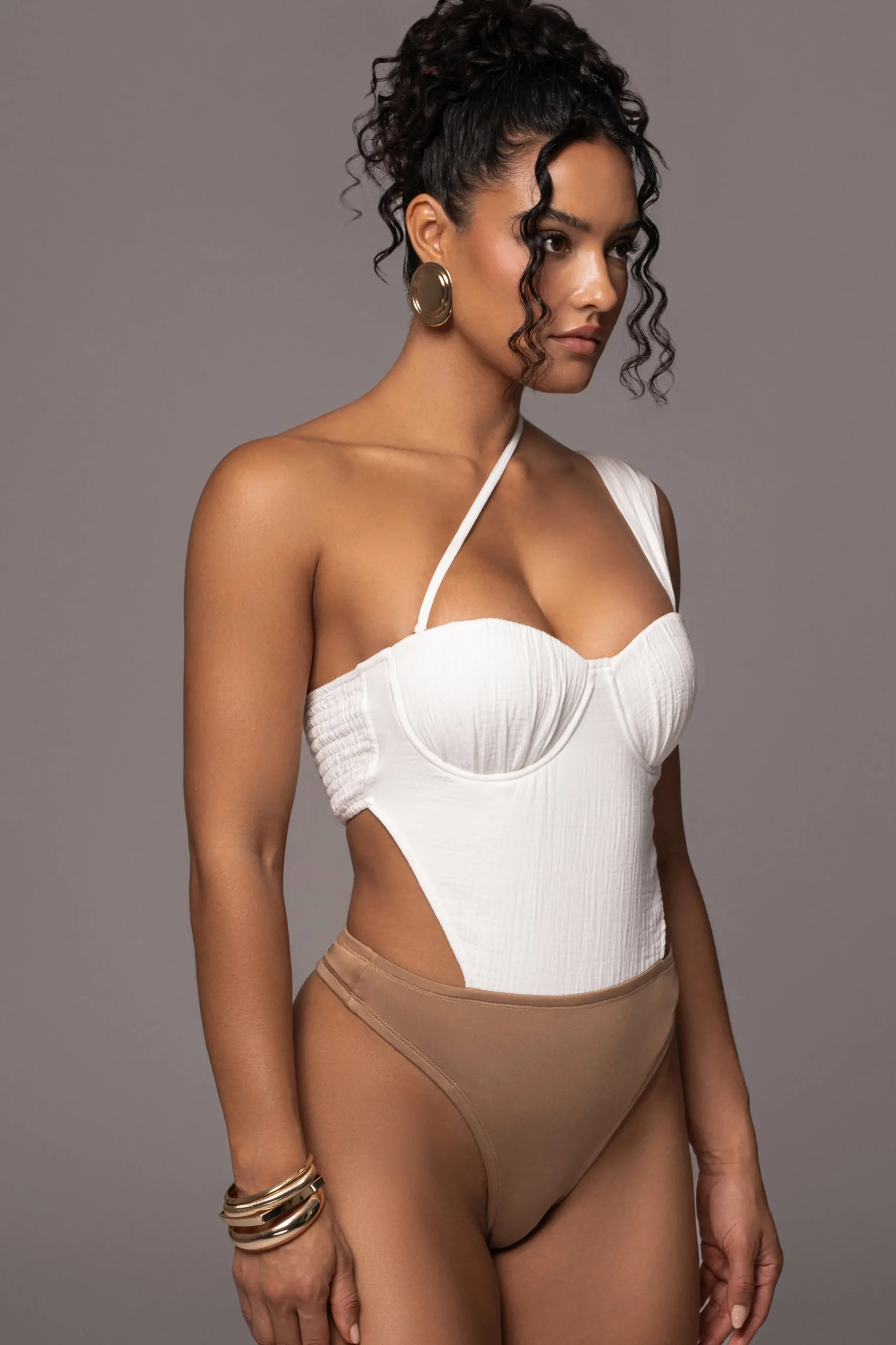 natural_scenic_oneshoulde_7.webp JLUXLABEL Natural Scenic One-Shoulder Linen Bodysuit
