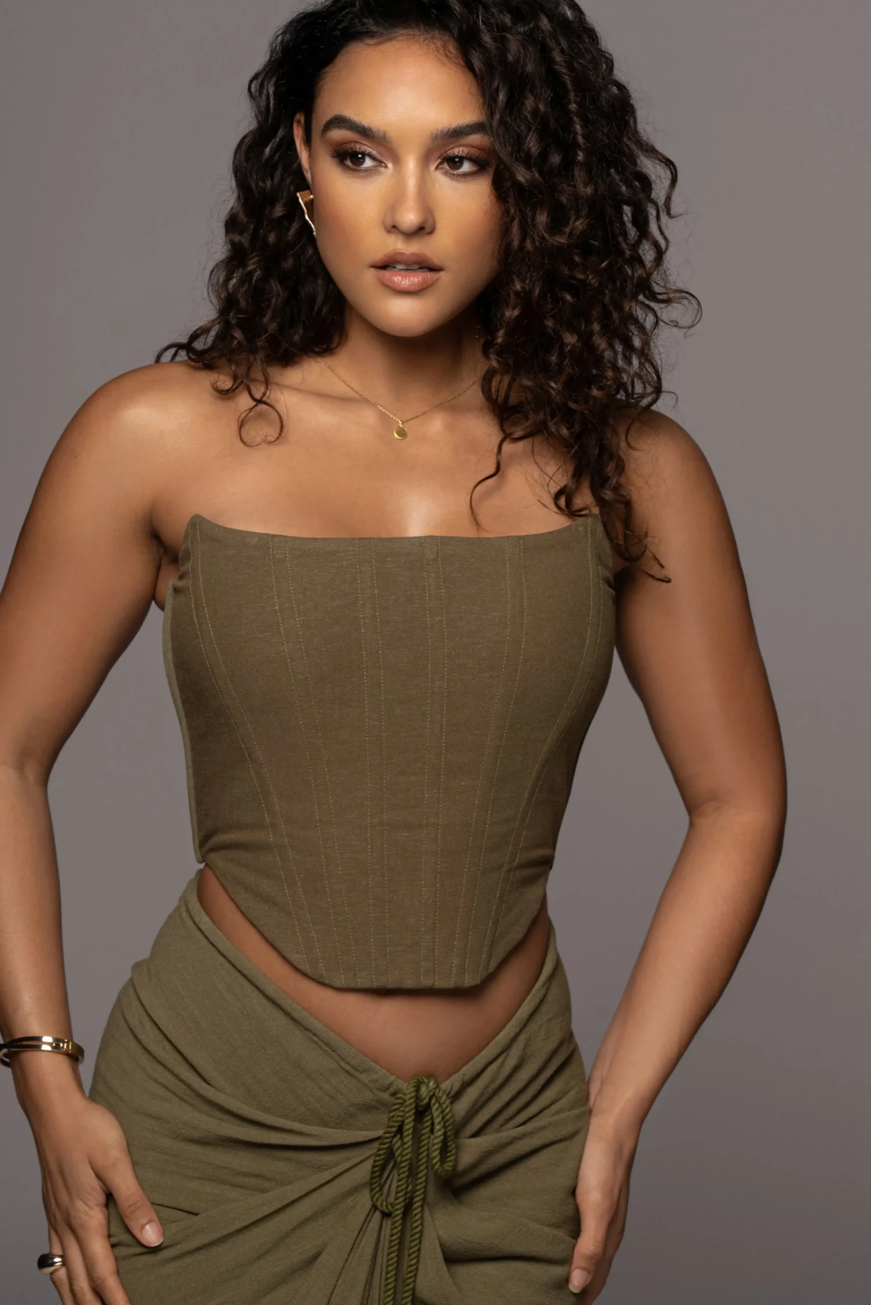 olive_fenix_reversible_li_2.webp JLUXLABEL Olive Fenix Reversible Linen Corset