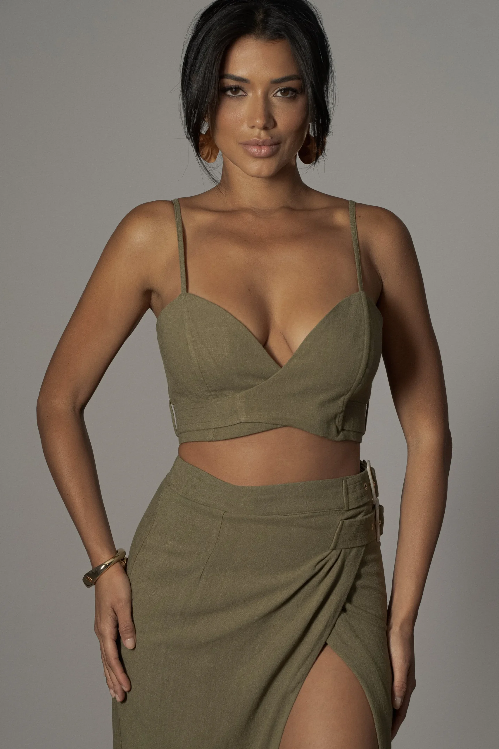 olive_gisele_linen_slit_s_2.webp JLUXLABEL Olive Gisele Linen Slit Skirt