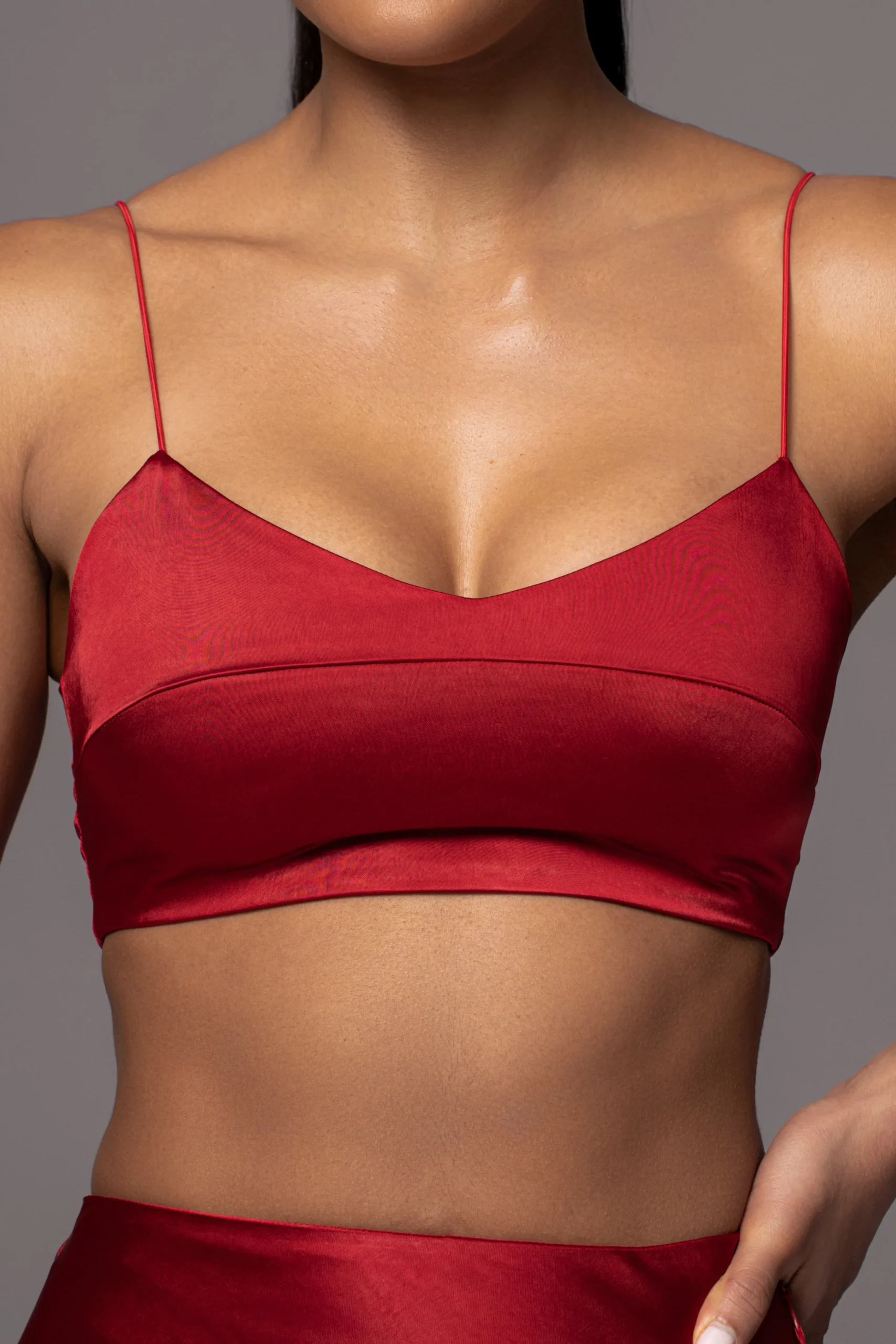 red_isella_piece_skirt_se_5.webp JLUXLABEL Red Isella 2-Piece Skirt Set