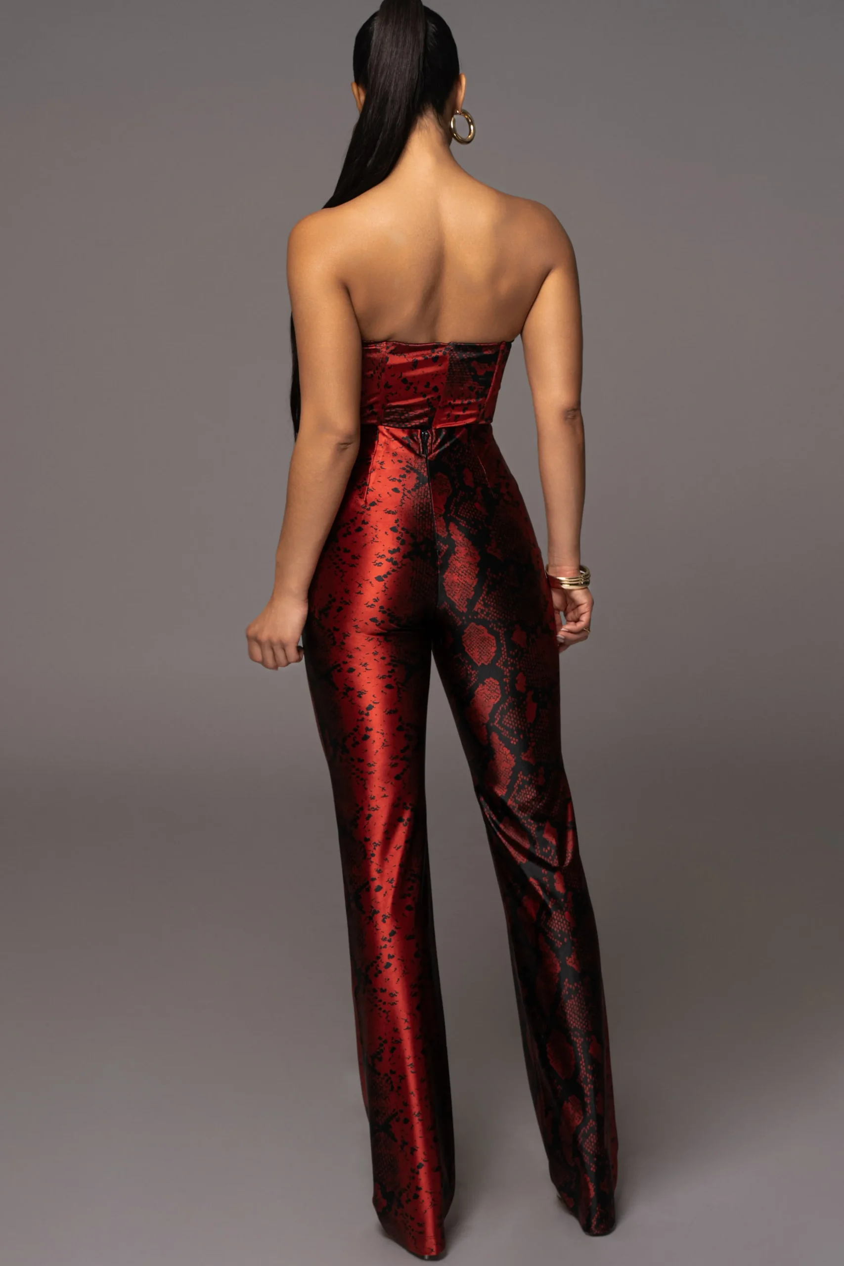 red_stay_the_night_corset_9.webp JLUXLABEL Red Stay the Night Corset