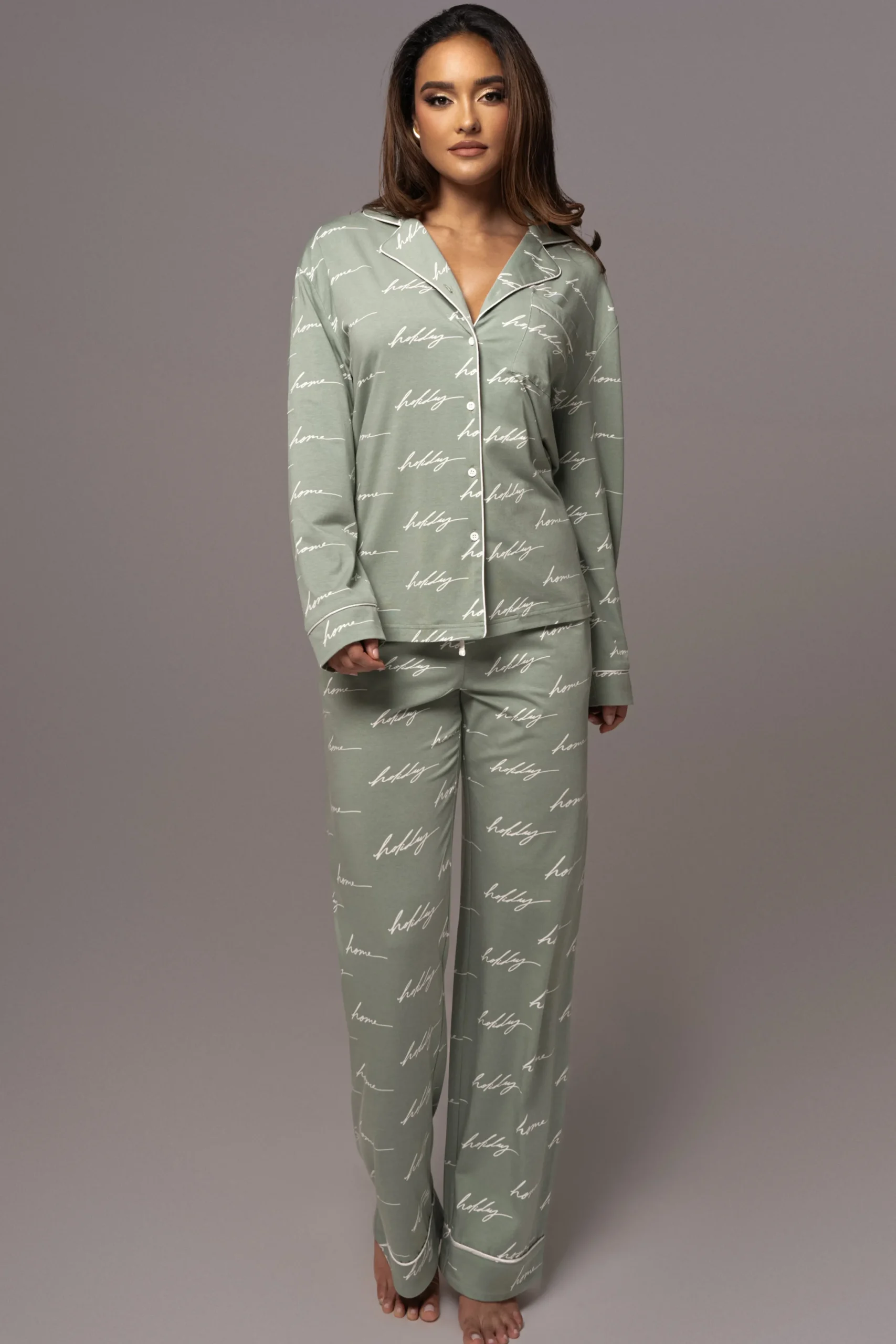 sage_home_for_the_holiday_0.webp JLUXLABEL Sage Home For The Holidays Adult Pajama Set