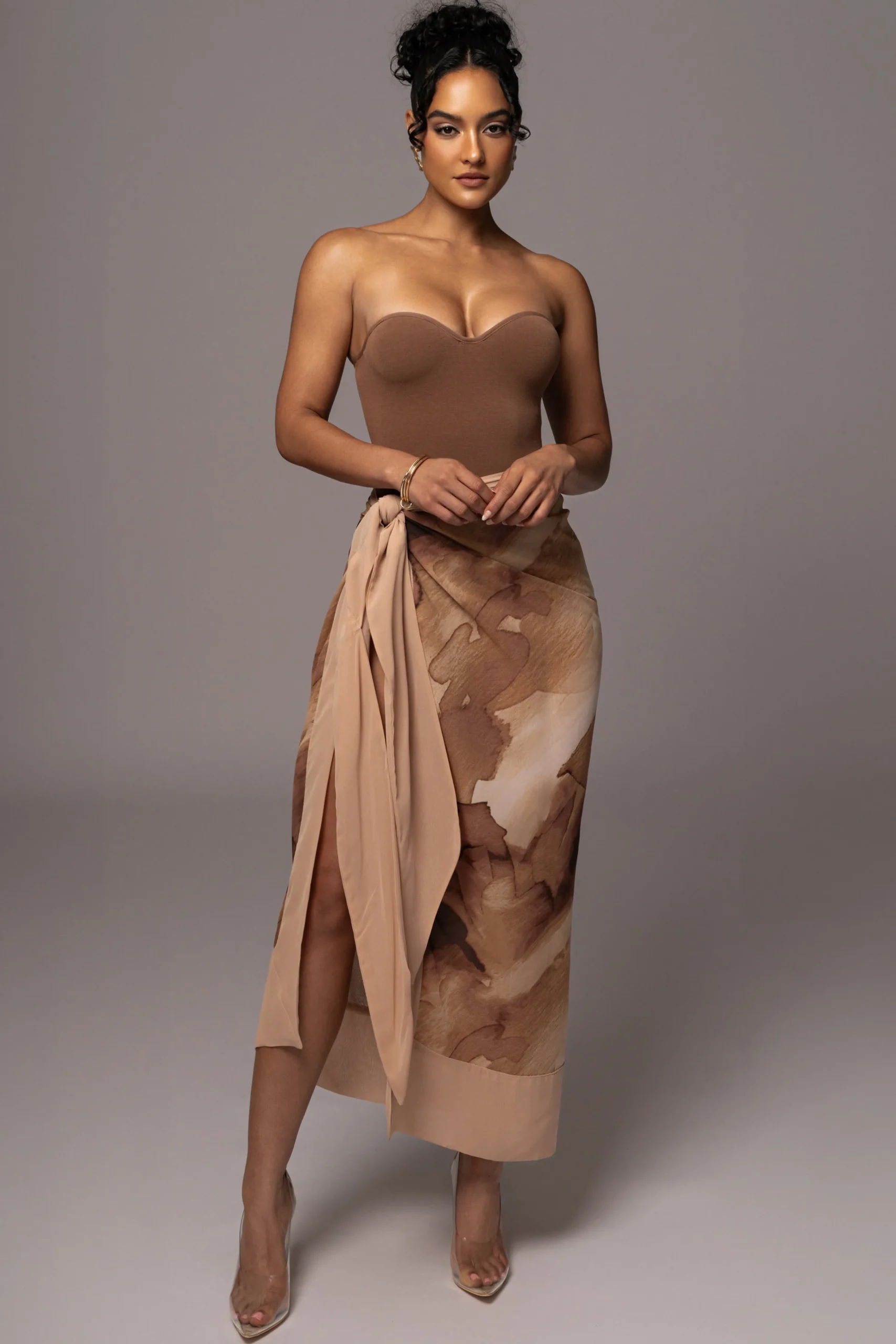 tan_abstract_marine_print_3.webp JLUXLABEL Tan Abstract Marine Print Sarong