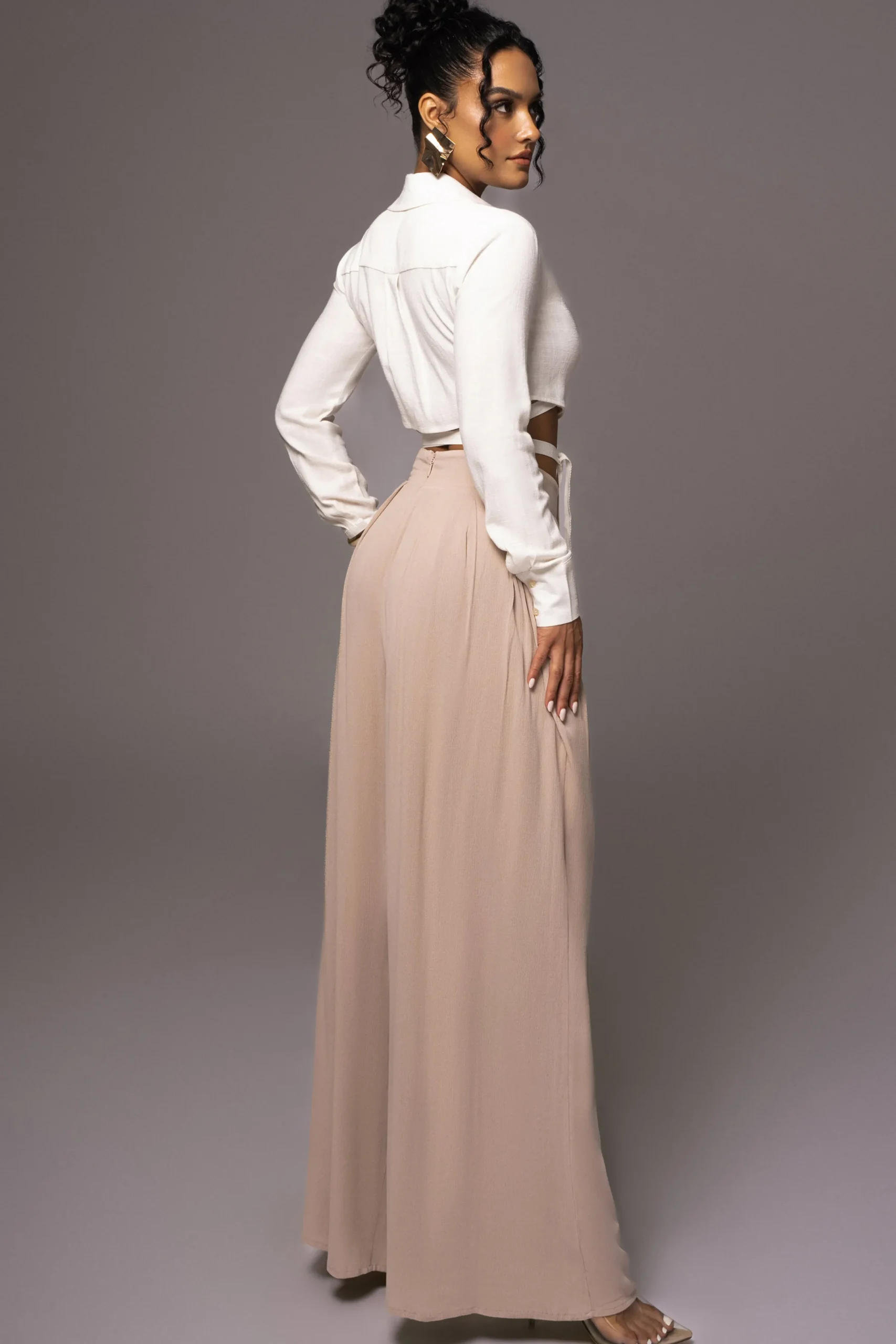 white_drift_away_linen_wr_5.webp JLUXLABEL White Drift Away Linen Wrap Top