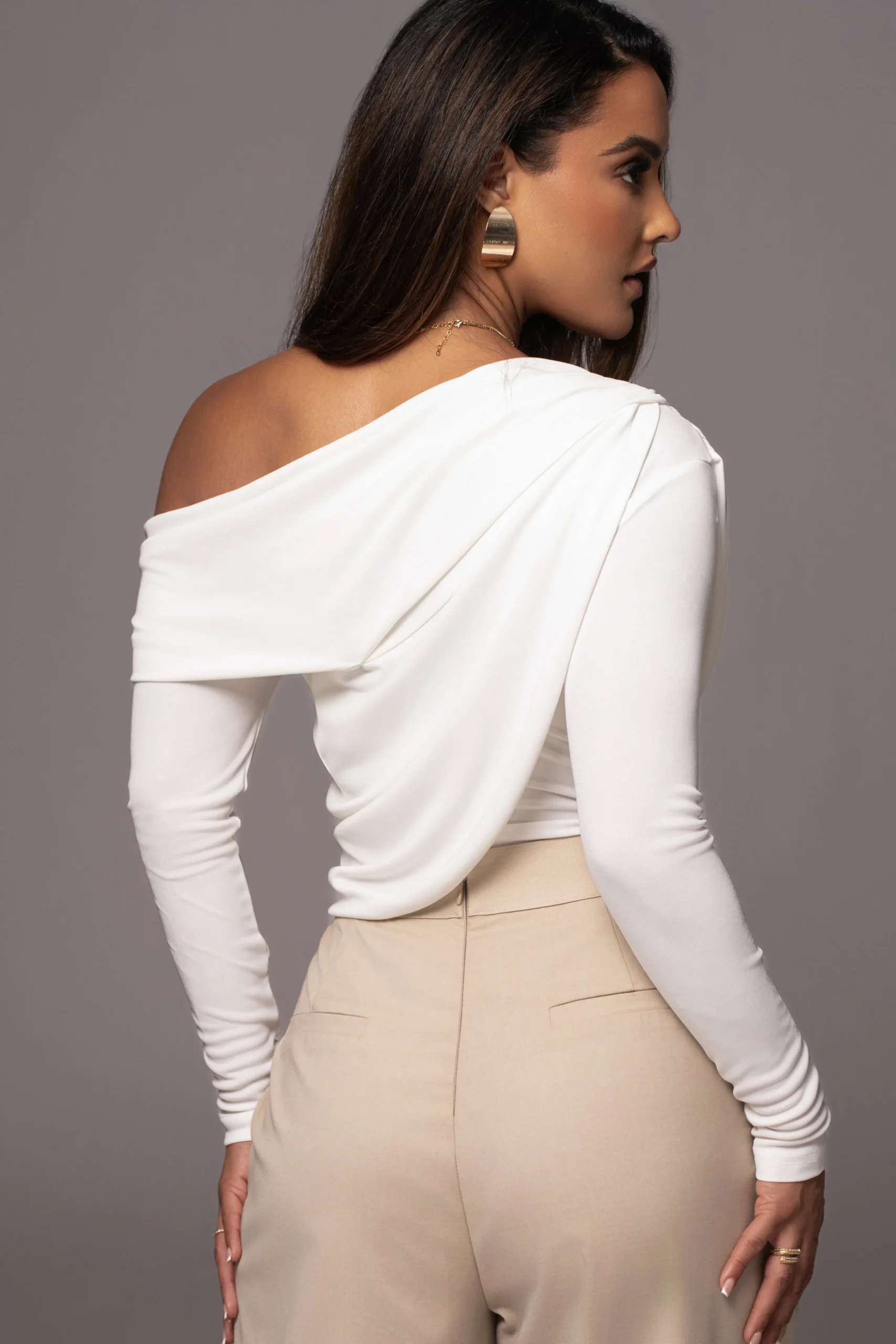 white_ultra_high_neck_bod_10.webp JLUXLABEL White Ultra High Neck Bodysuit