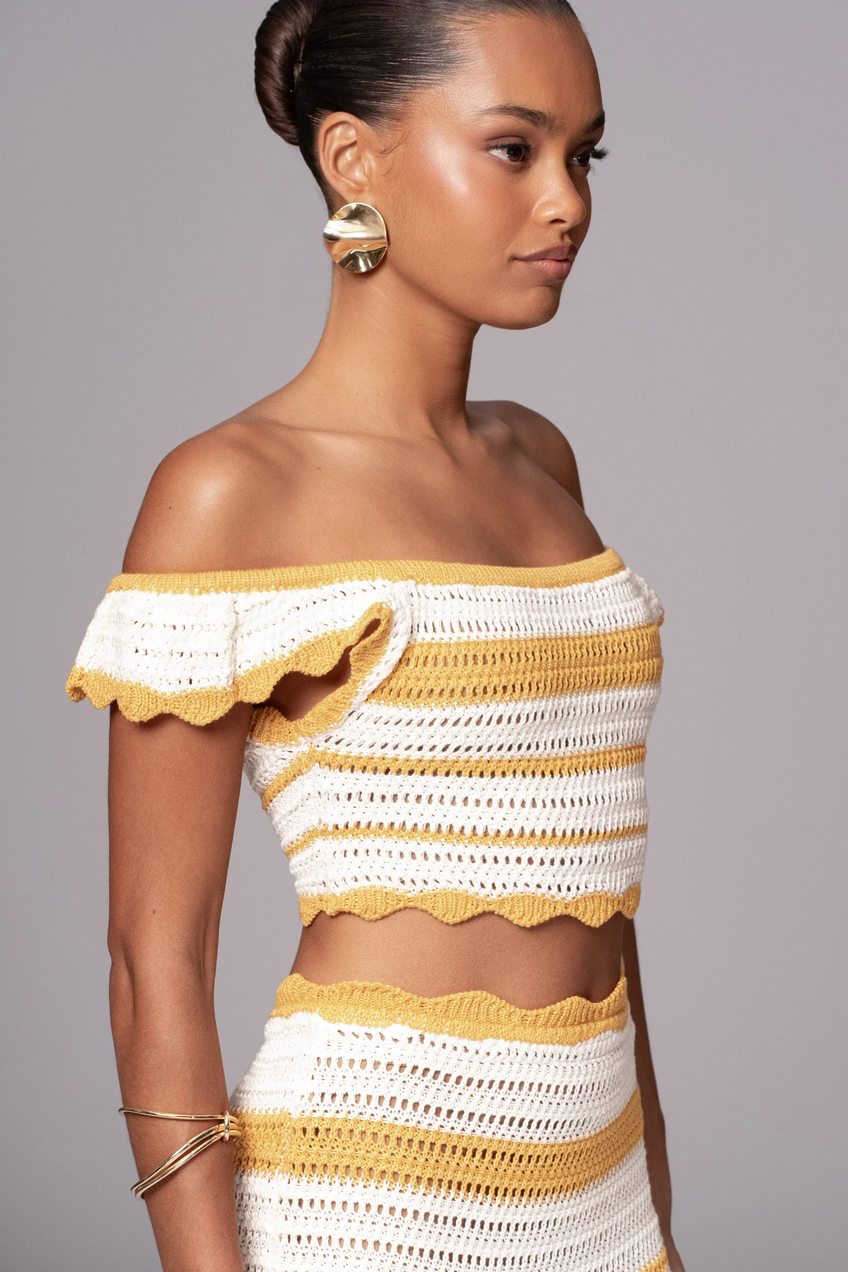 yellow_corazon_ruffle_ski_10.webp JLUXLABEL Yellow Corazon Ruffle Skirt Set