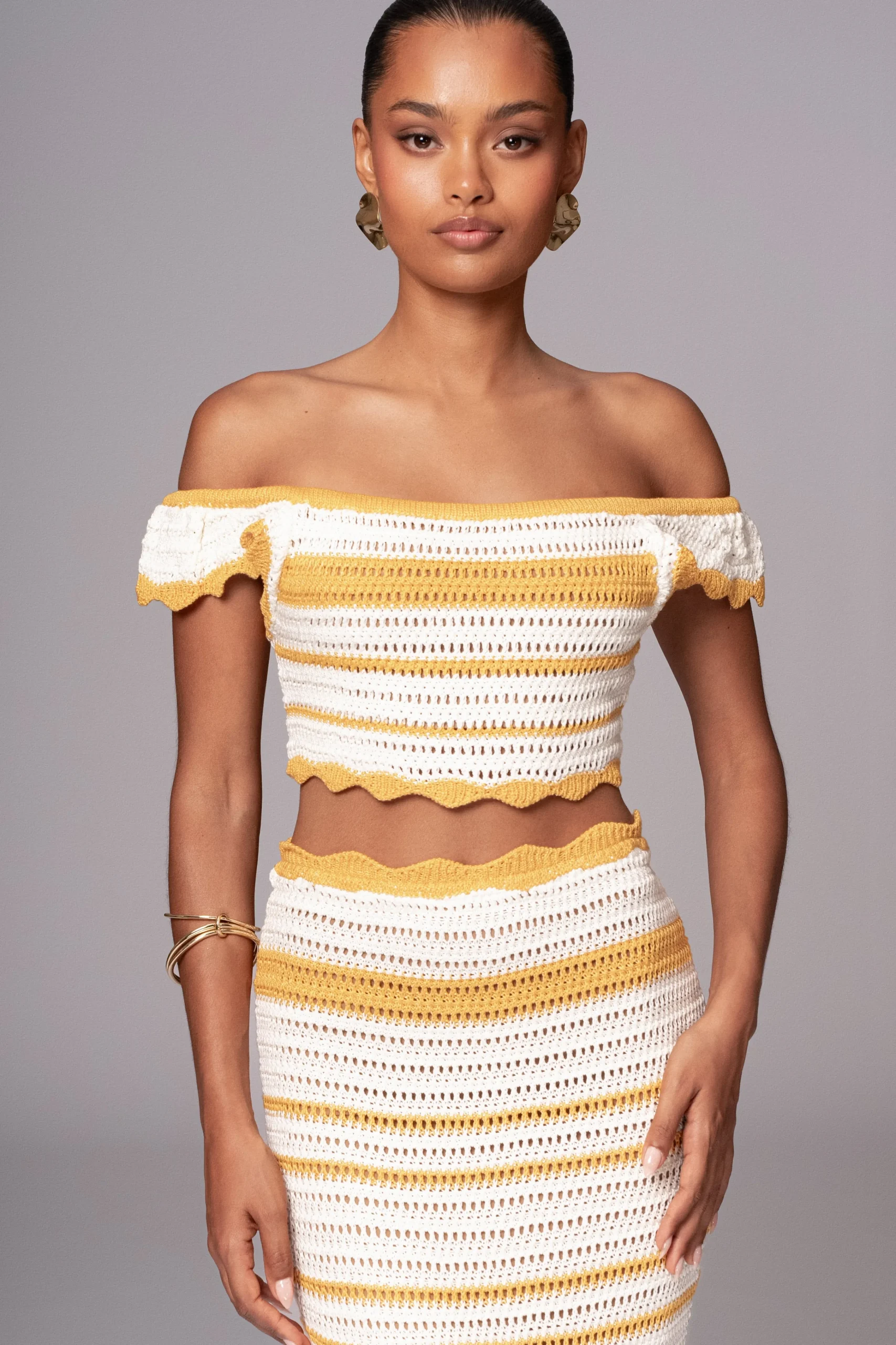 yellow_corazon_ruffle_ski_3.webp JLUXLABEL Yellow Corazon Ruffle Skirt Set